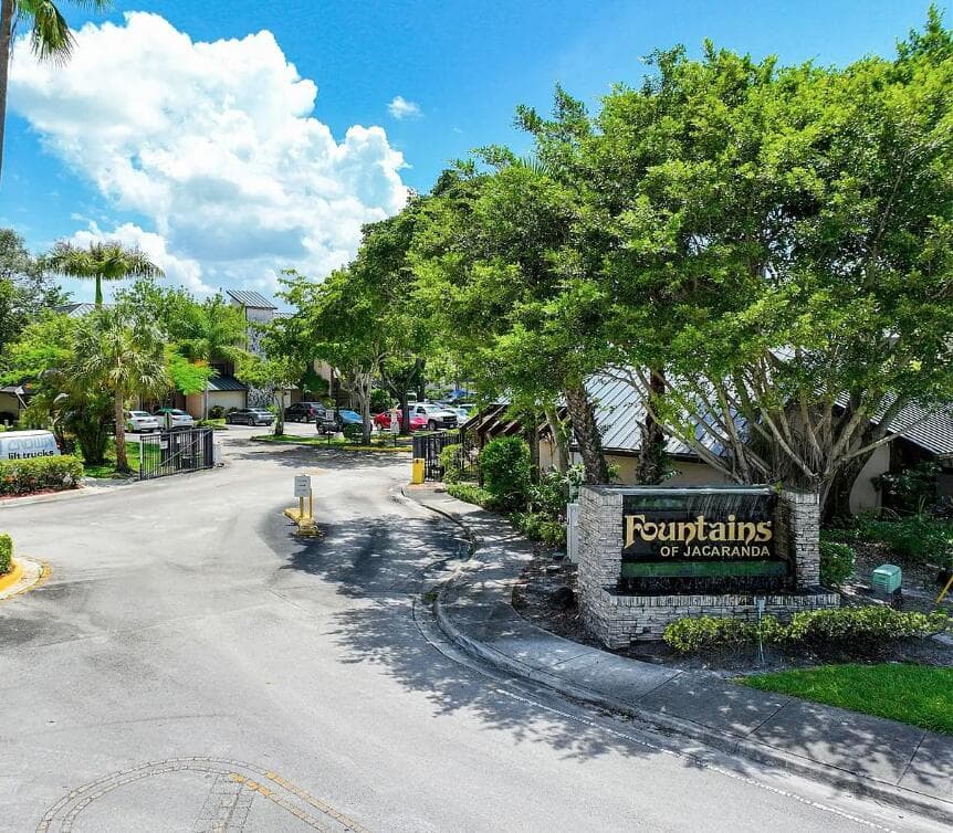 141 SW 96th Terrace 302, Plantation, FL 33324 — photo 28 of 32