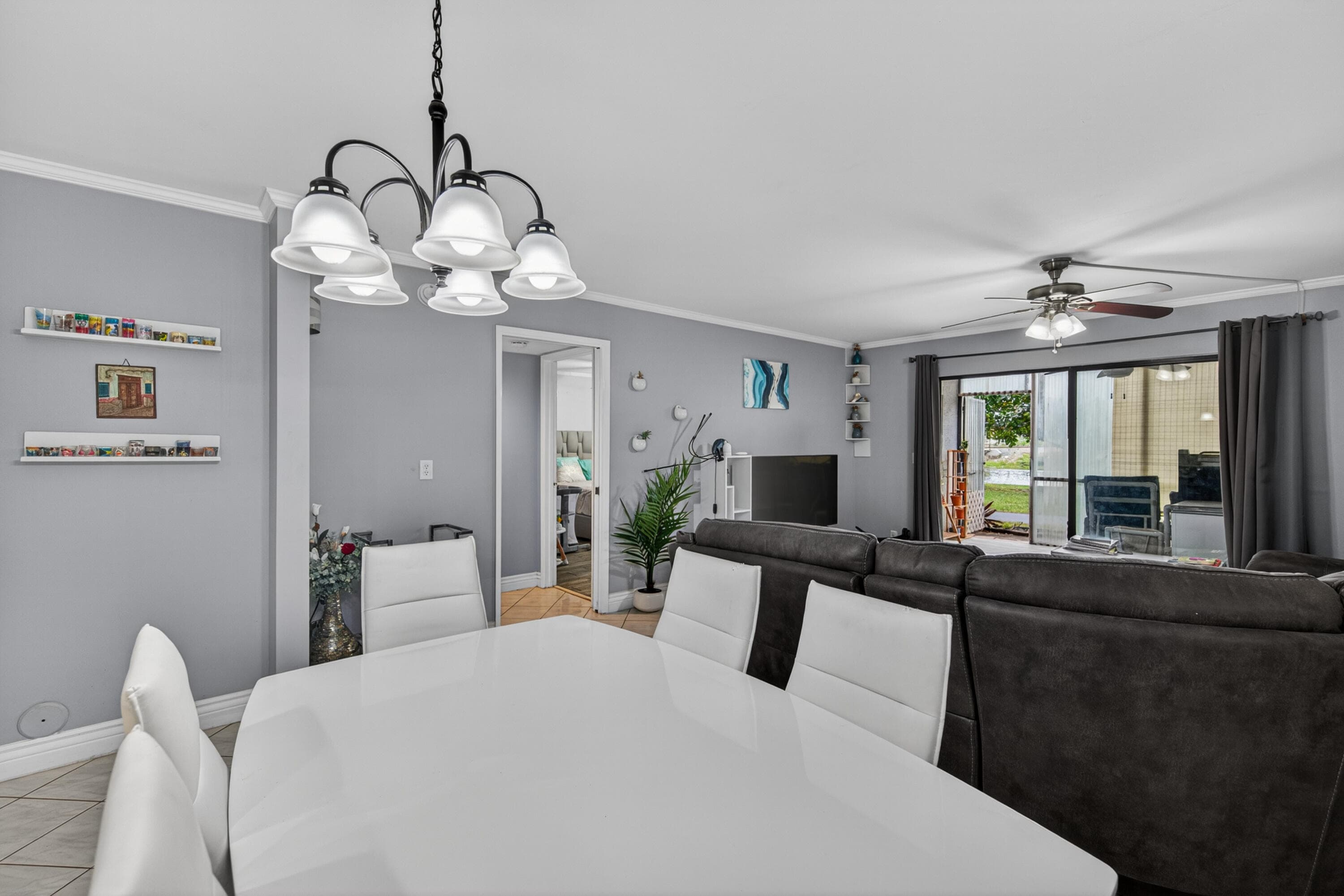 2200 S Cypress Bend Drive 101, Pompano Beach, FL 33069 — photo 13 of 59