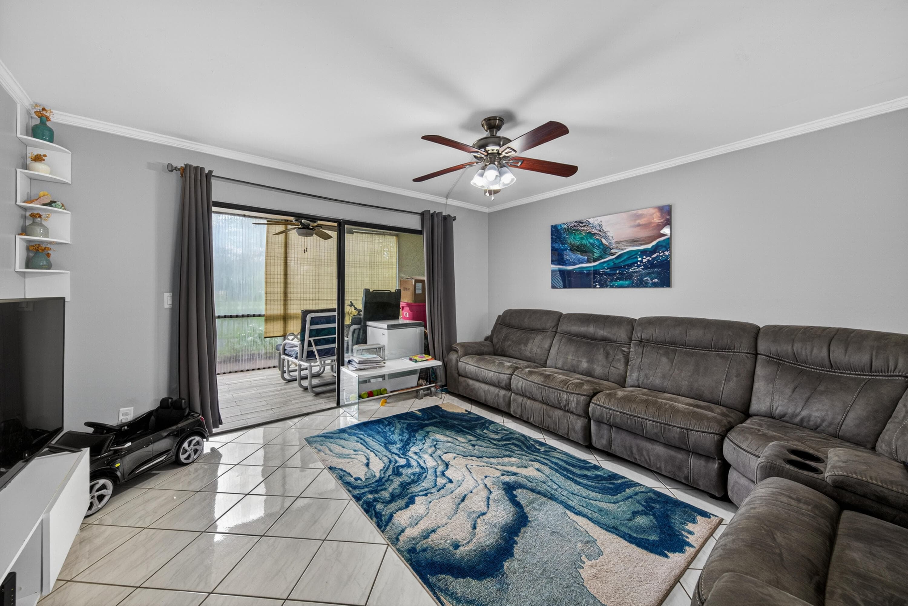 2200 S Cypress Bend Drive 101, Pompano Beach, FL 33069 — photo 17 of 59
