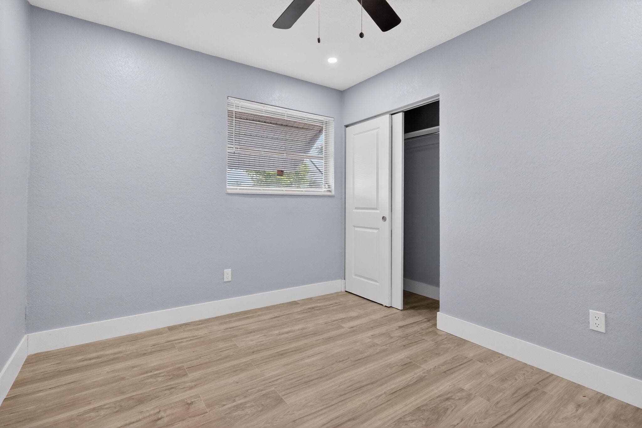 3830 SW 30th Street, Hollywood, FL 33023 — photo 11 of 33