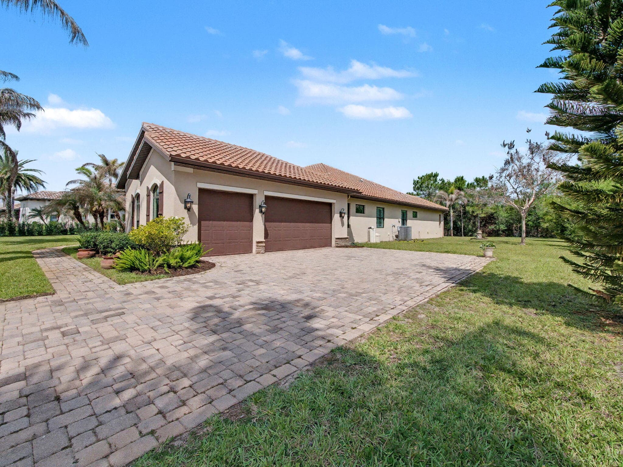 774 SW Winston Avenue, Palm City, FL 34990 — photo 4 of 52