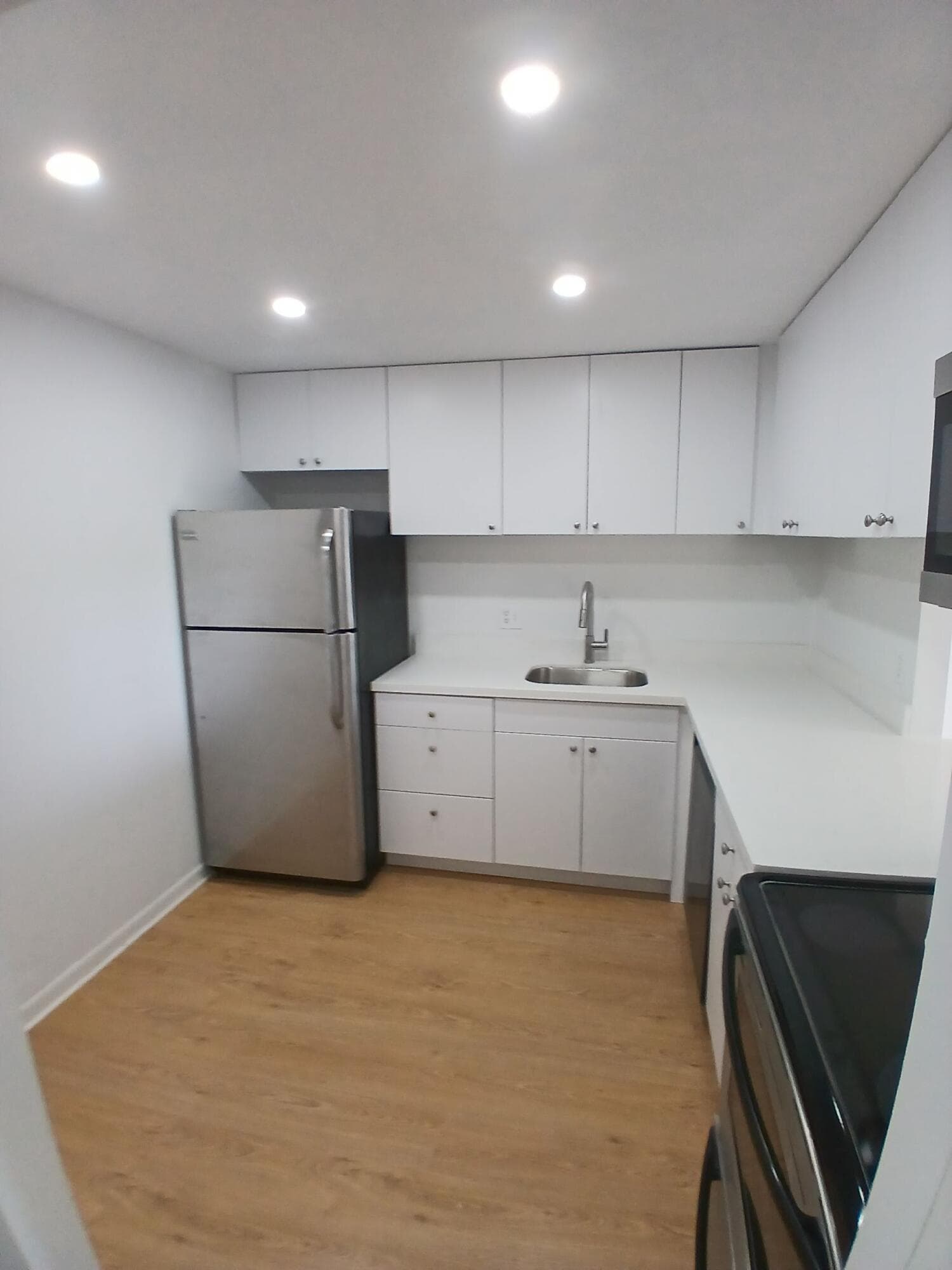 470 Executive Center Drive 4n, West Palm Beach, FL 33401 — photo 34 of 64