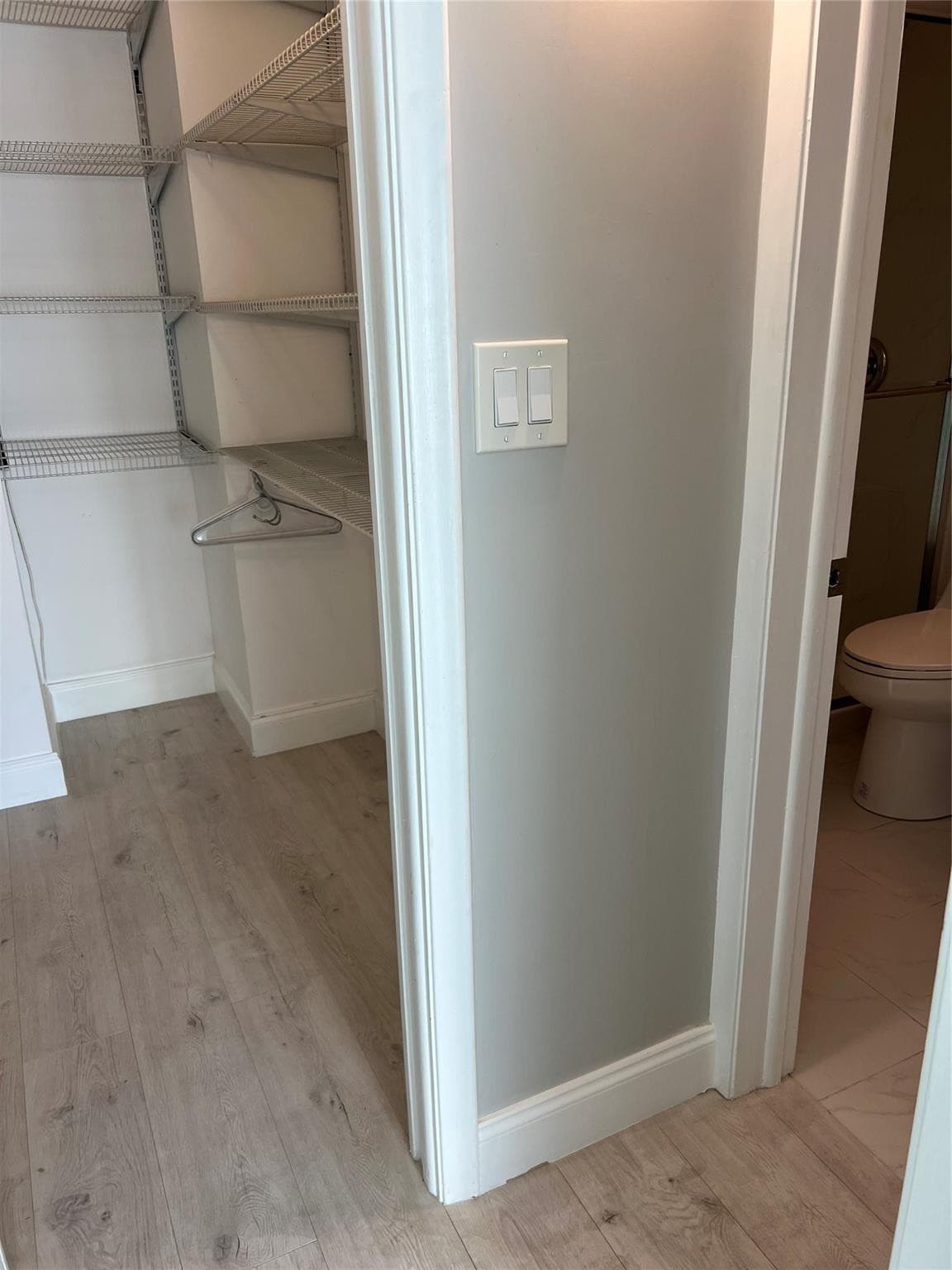 4143 N Ocean Boulevard 308, Fort Lauderdale, FL 33308 — photo 13 of 23