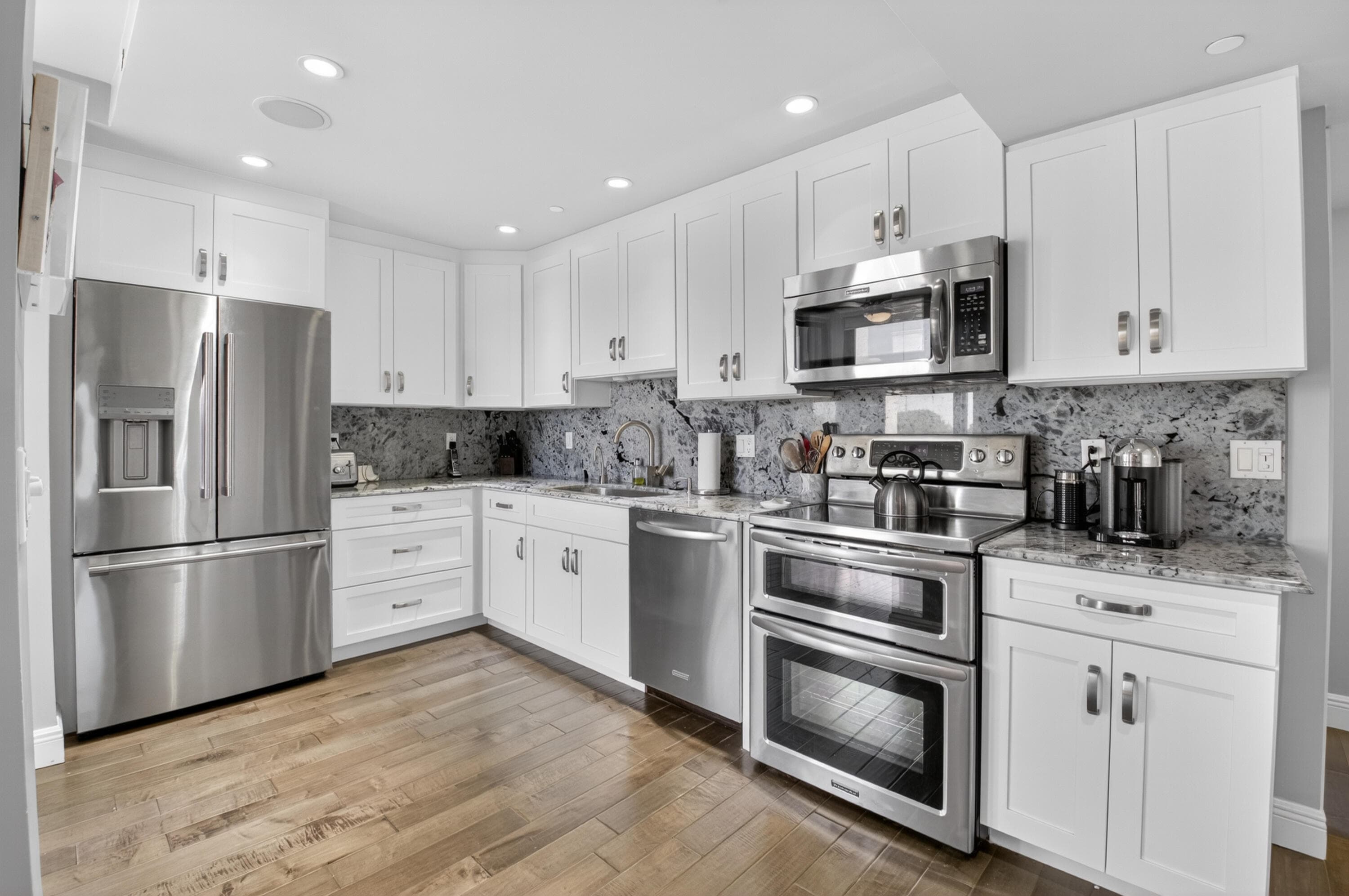 7802 Lakeside Boulevard 725, Boca Raton, FL 33434 — photo 15 of 61