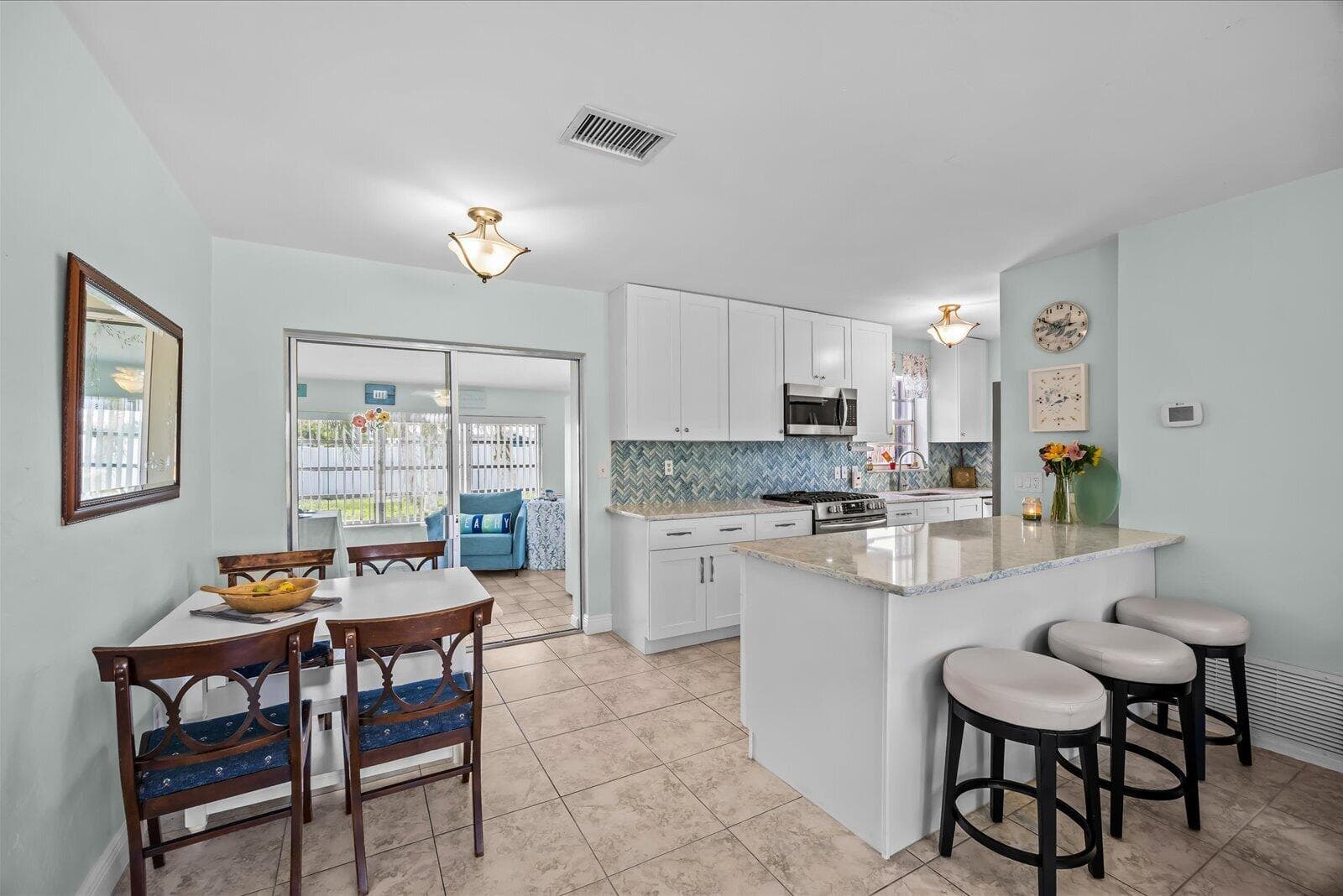 2872 SE Wiltshire Terrace, Port St. Lucie, FL 34952 — photo 3 of 39