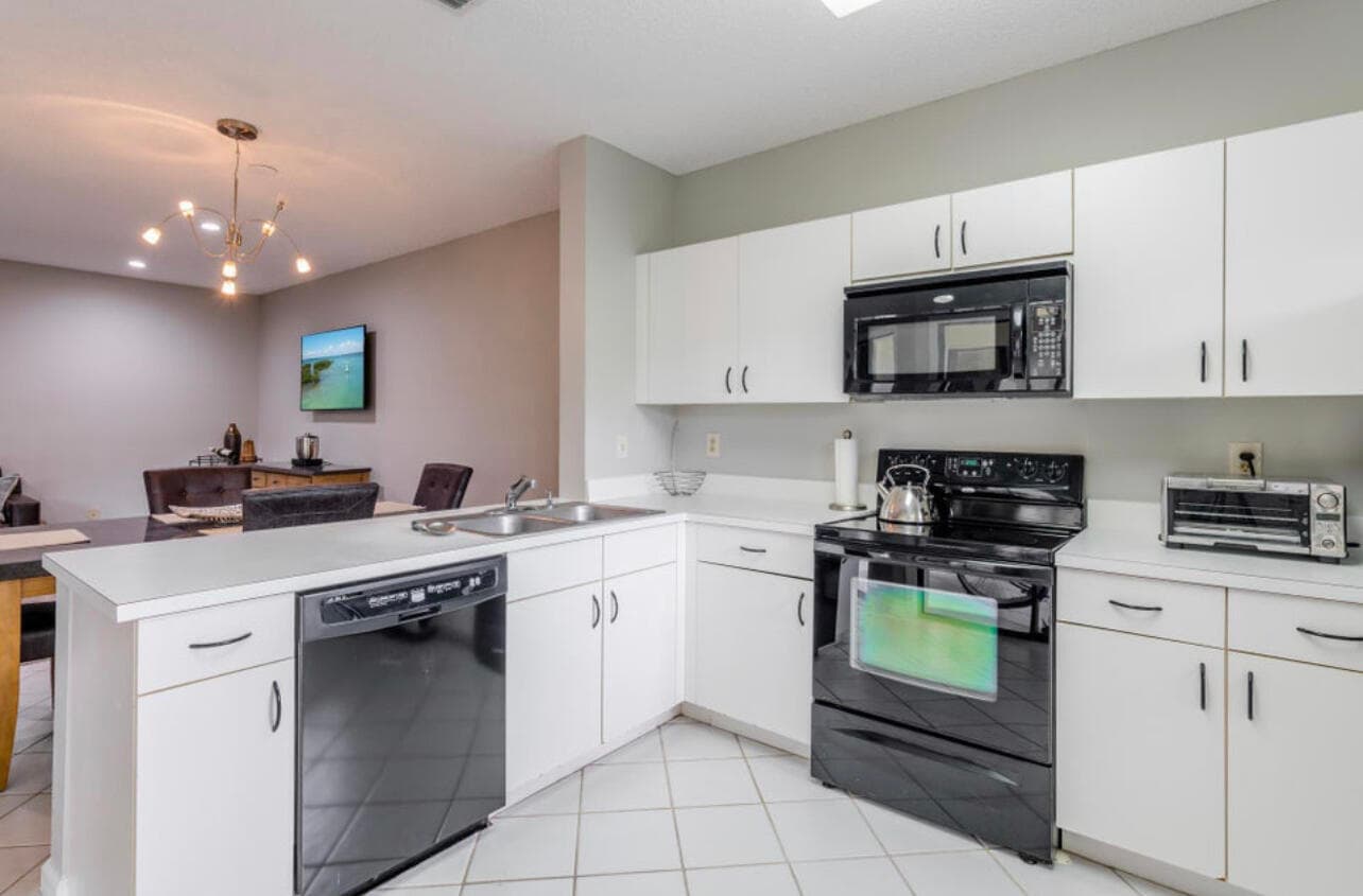 6666 Montego Bay Boulevard E, Boca Raton, FL 33433 — photo 8 of 19