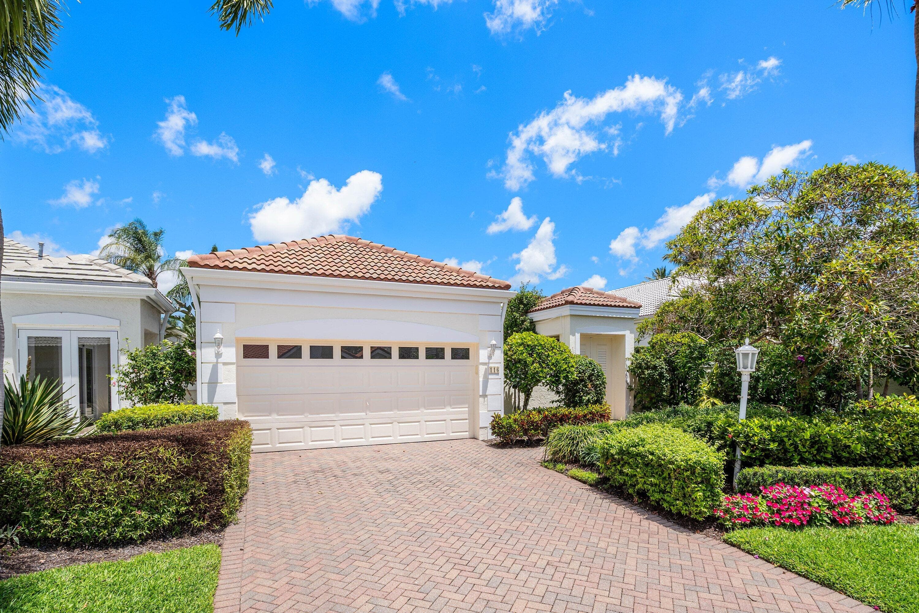 116 Coral Cay Drive, Palm Beach Gardens, FL 33418 — photo 1 of 26