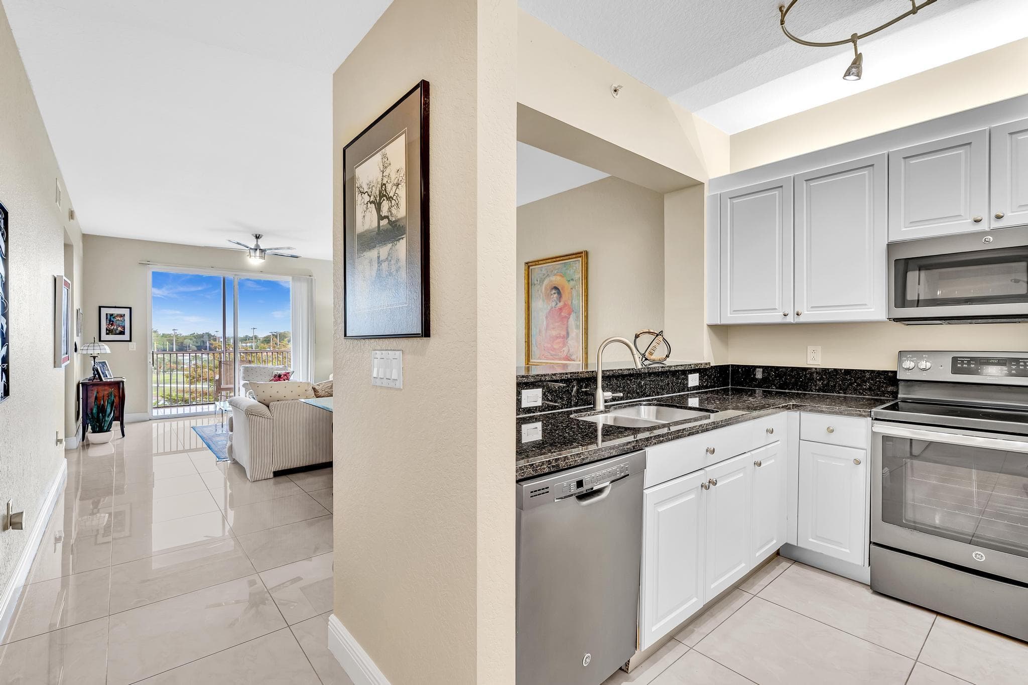 7735 Yardley Drive 406, Tamarac, FL 33321 — photo 12 of 67