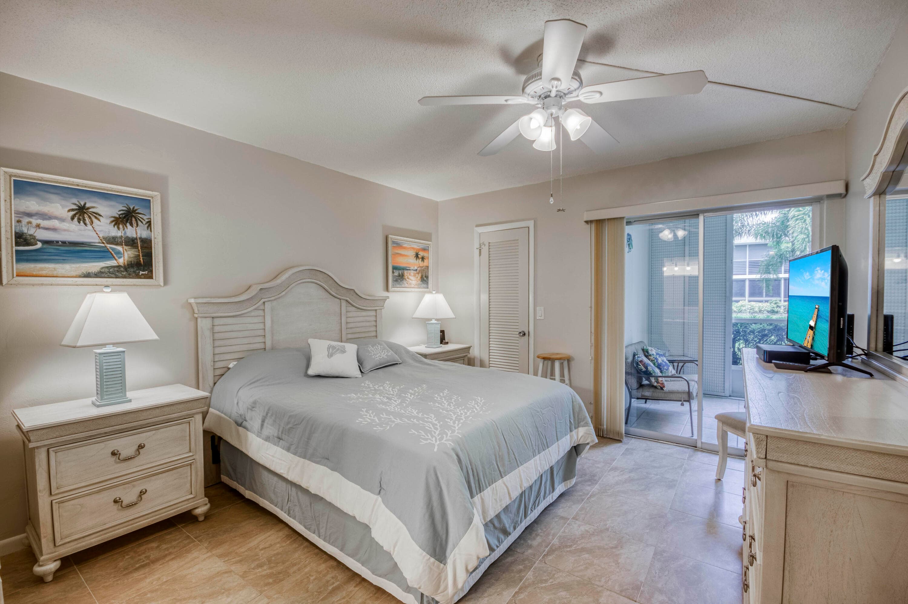 11 Westwood Avenue 103a, Tequesta, FL 33469 — photo 10 of 23