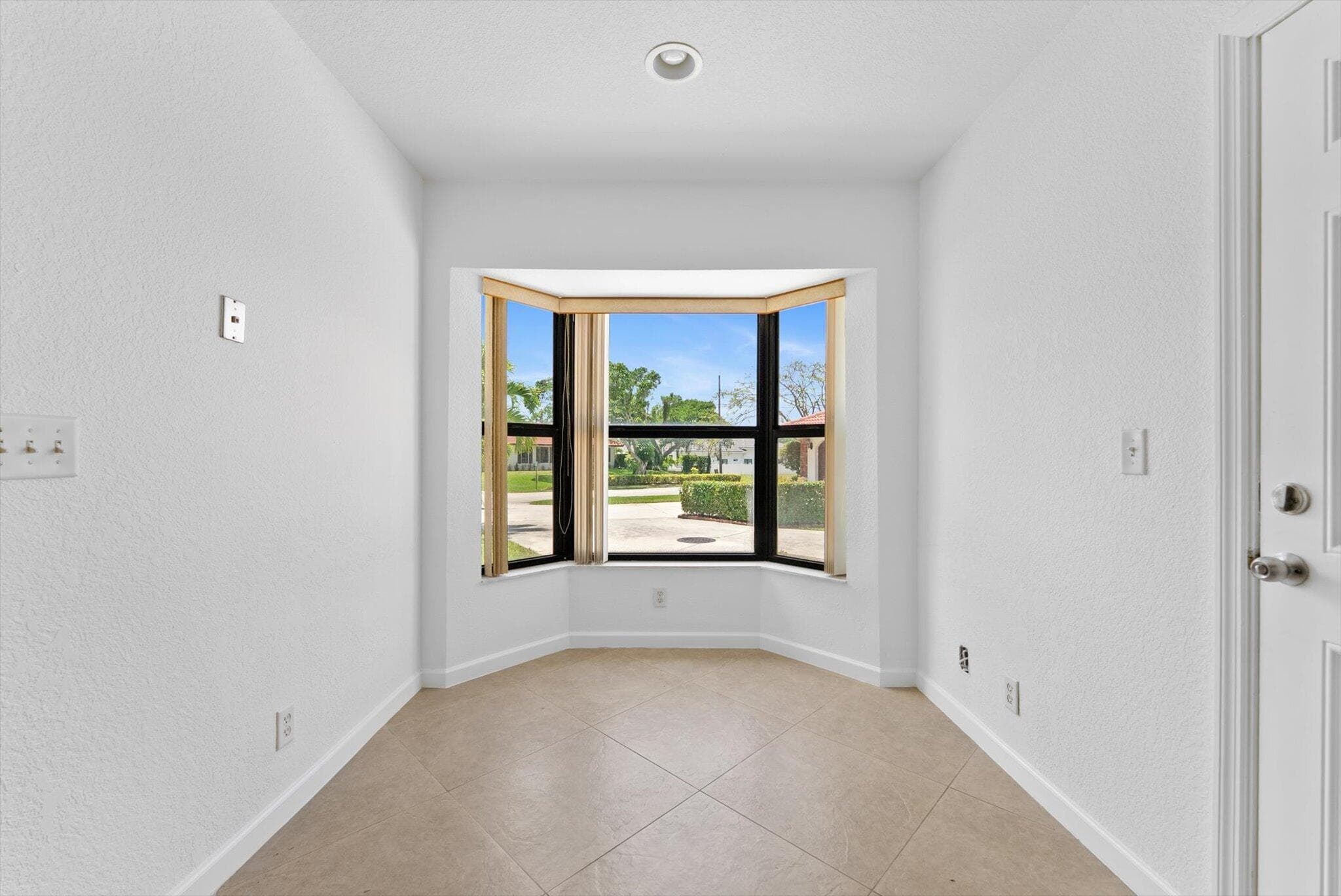 375 NW 42nd Street, Boca Raton, FL 33431 — photo 10 of 27