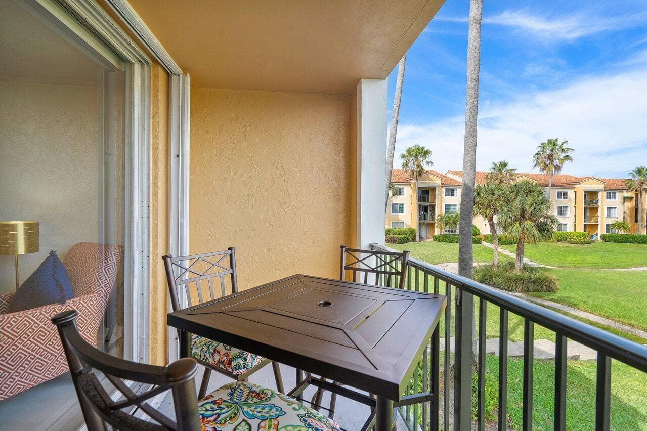 157 Yacht Club Way 206, Hypoluxo, FL 33462 — photo 20 of 39