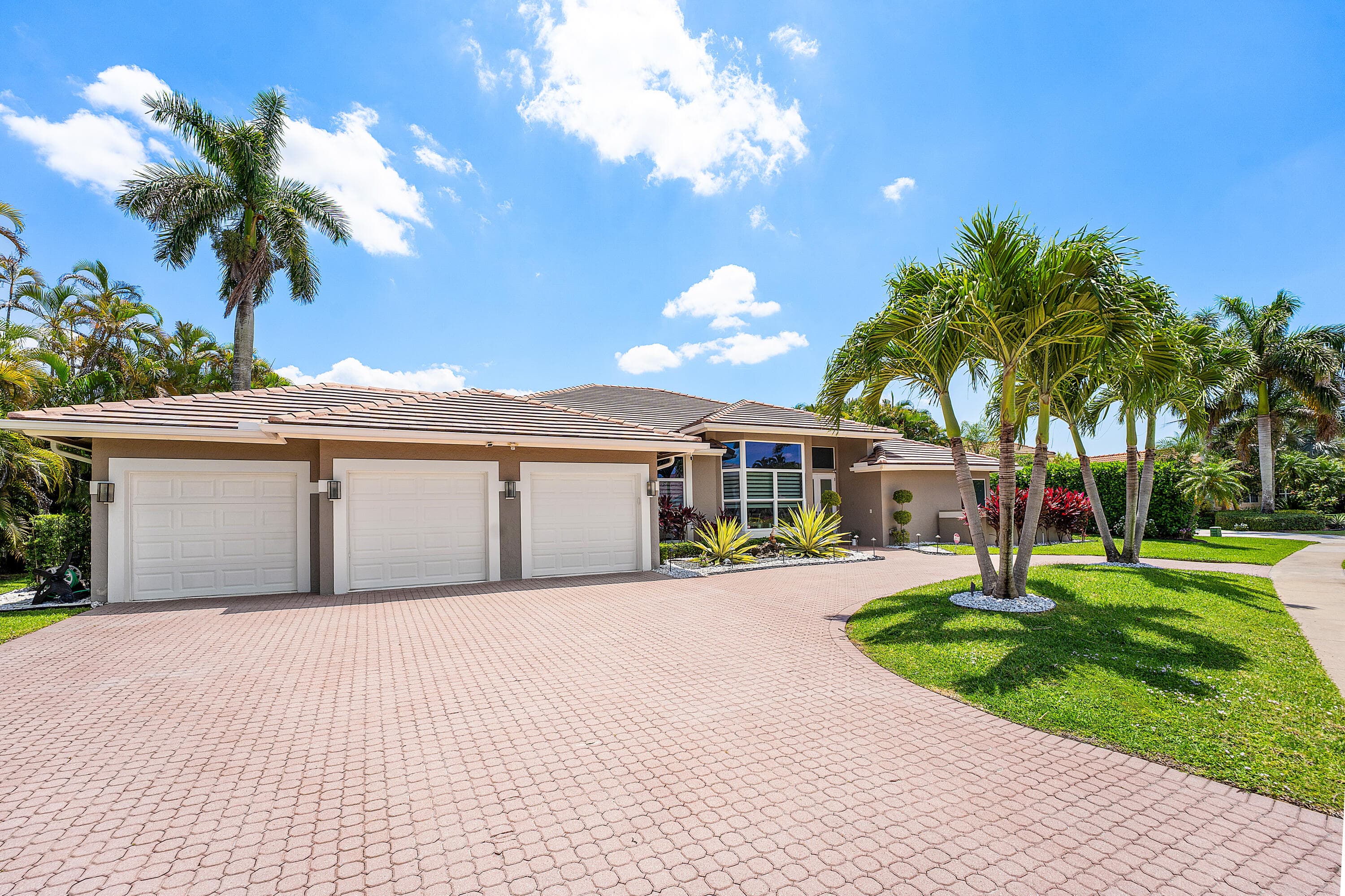 8321 Muirhead Circle, Boynton Beach, FL 33472 — photo 5 of 76