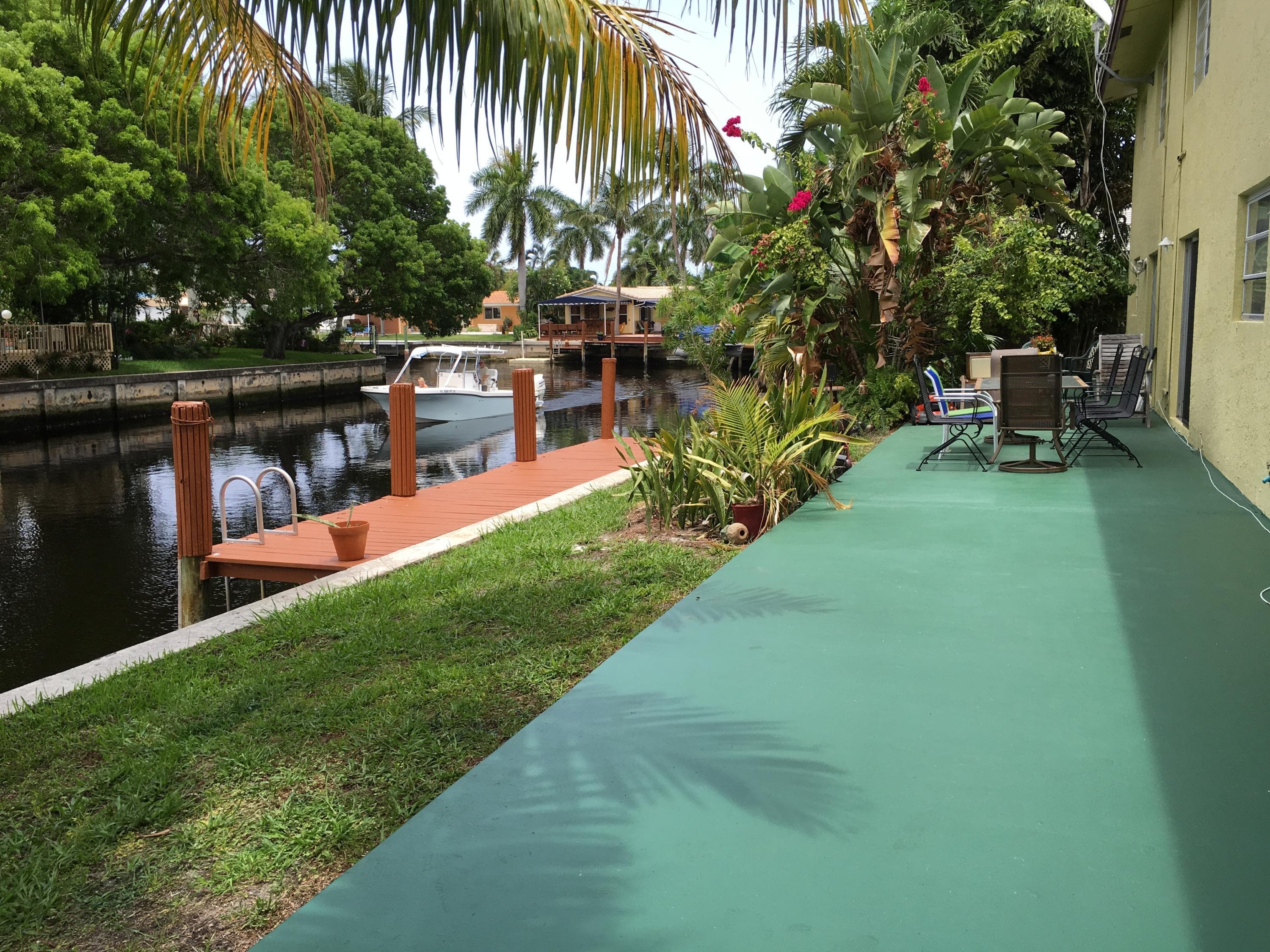 5811 NE 14th Road 1, Fort Lauderdale, FL 33334 — photo 1 of 16