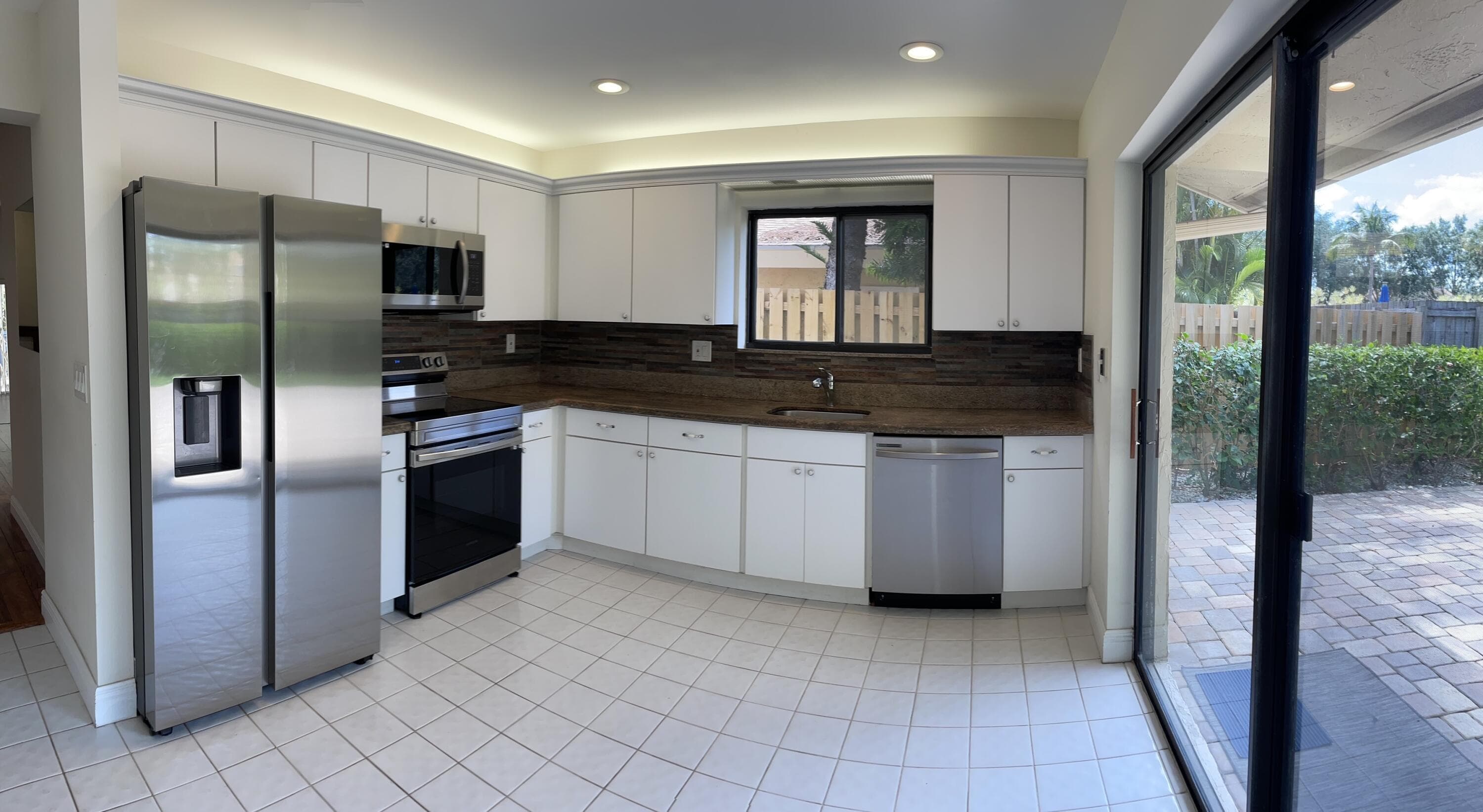 7735 E Kenway Pl Place E, Boca Raton, FL 33433 — photo 10 of 19