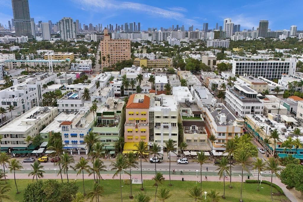 834 Ocean Drive 406, Miami Beach, FL 33139 — photo 20 of 20