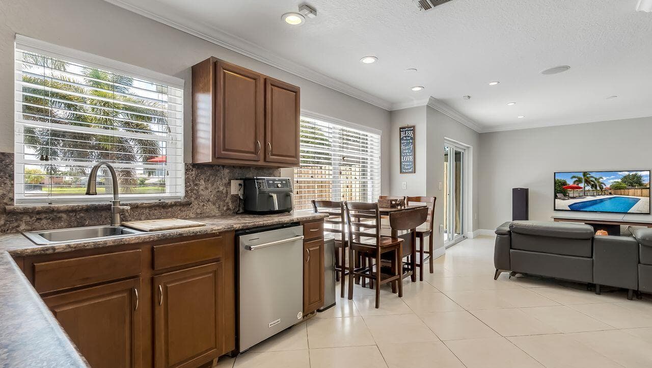 12252 NW 32nd Manor, Sunrise, FL 33323 — photo 20 of 54