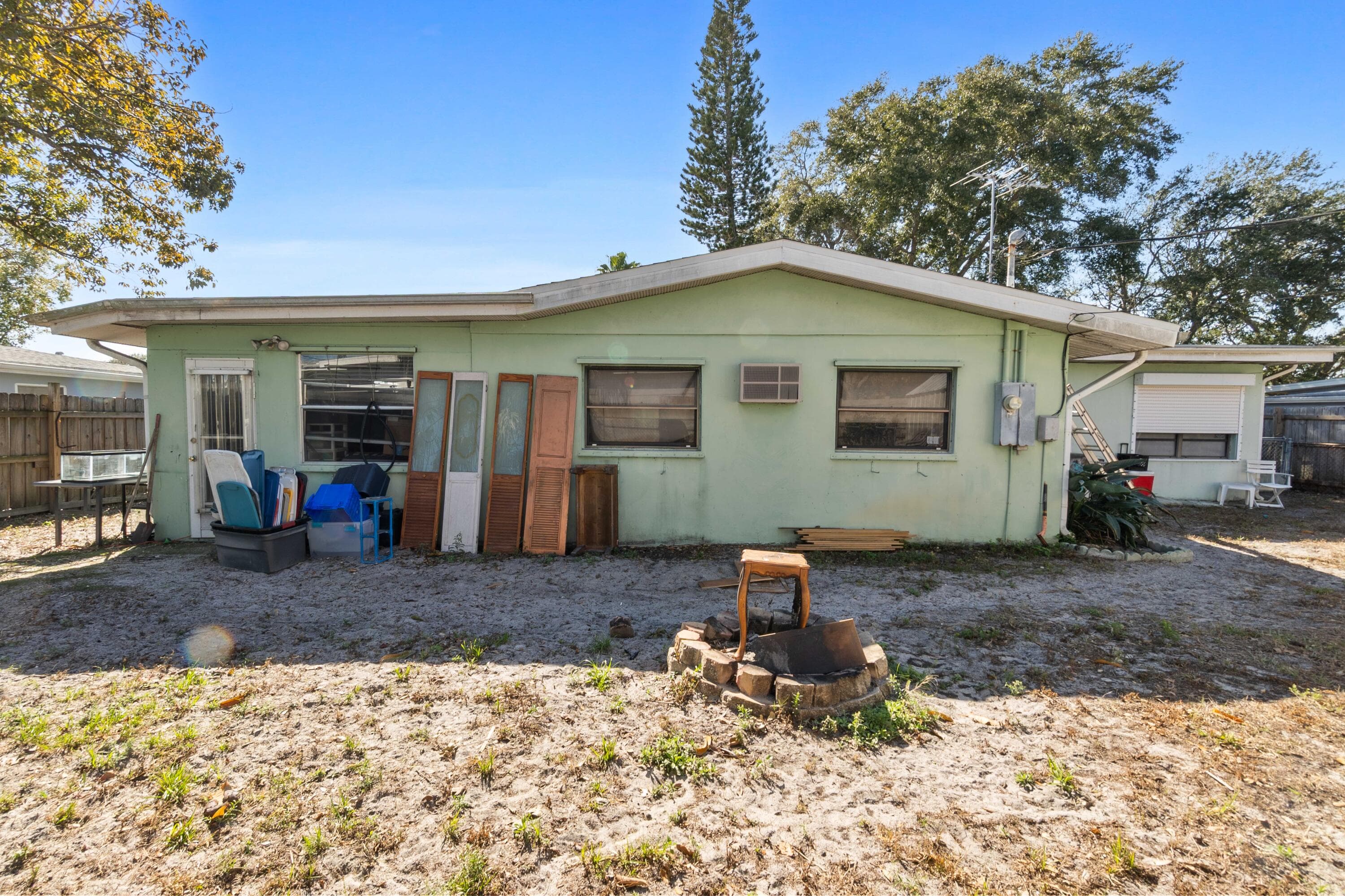 712 Bianca Drive NE, Palm Bay, FL 32905 — photo 17 of 20