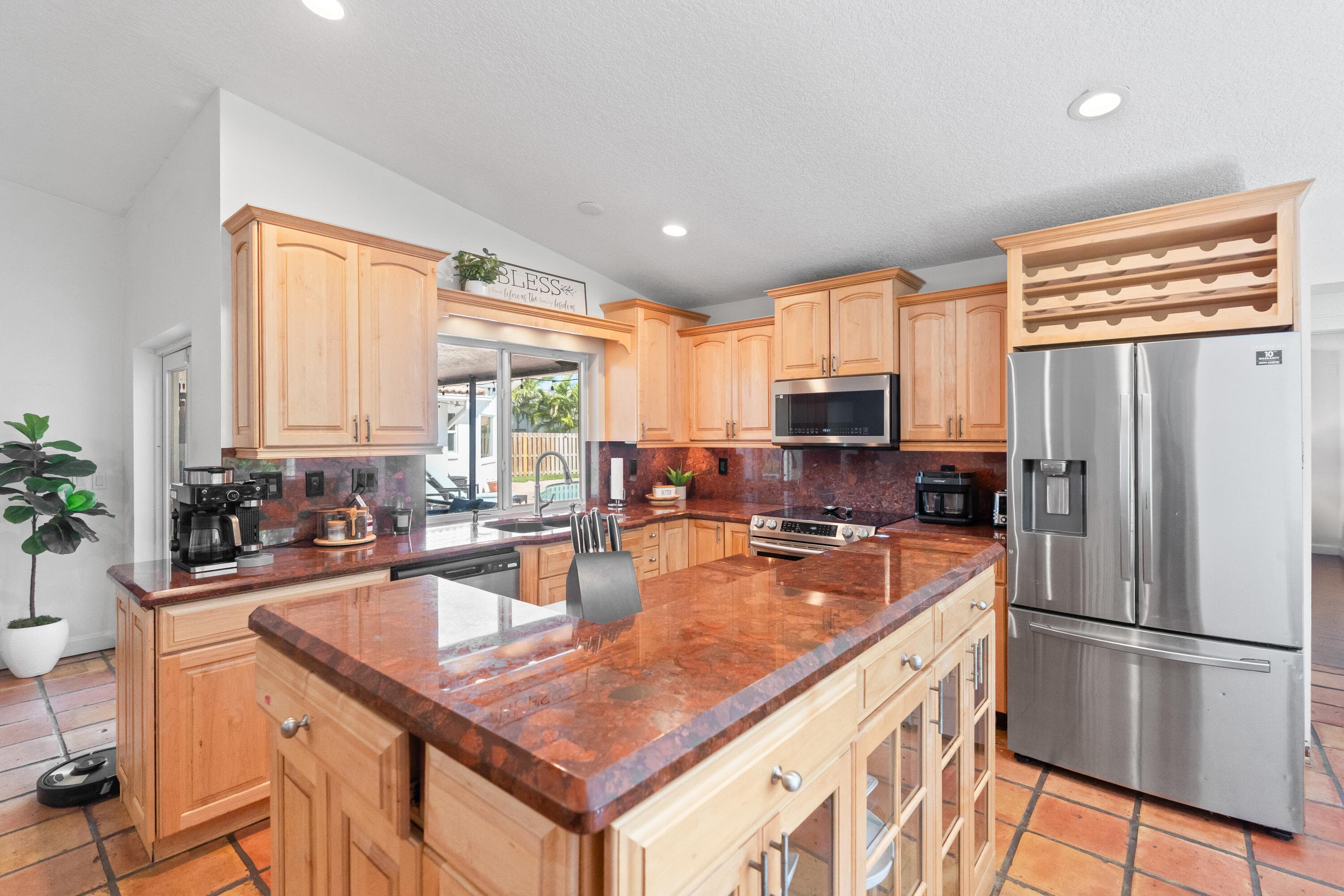 10885 NW 6th Street, Coral Springs, FL 33071 — photo 13 of 28
