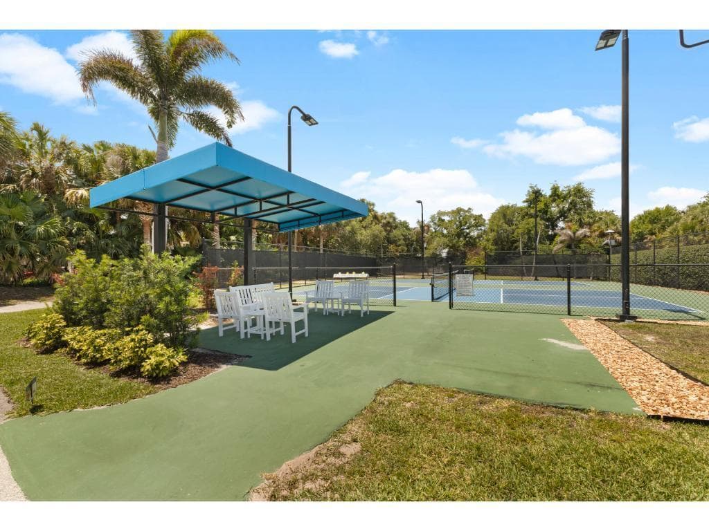 814 Carolina Circle SW, Vero Beach, FL 32962 — photo 31 of 33