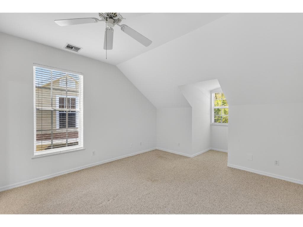 814 Carolina Circle SW, Vero Beach, FL 32962 — photo 17 of 33