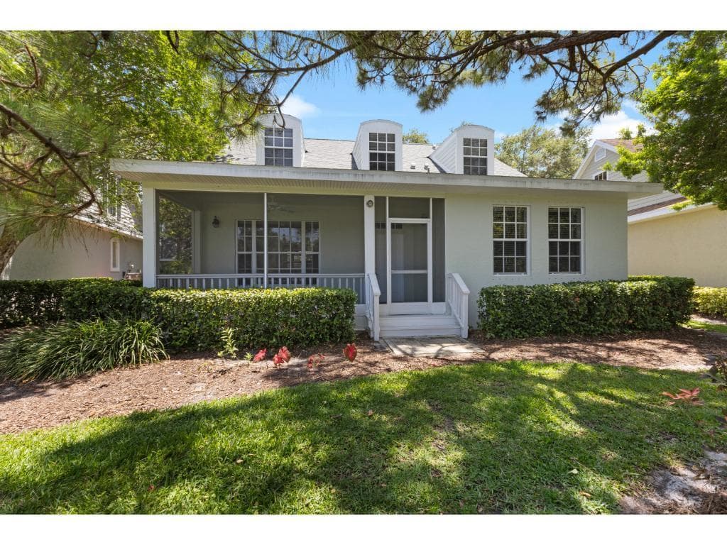 814 Carolina Circle SW, Vero Beach, FL 32962 — photo 24 of 33