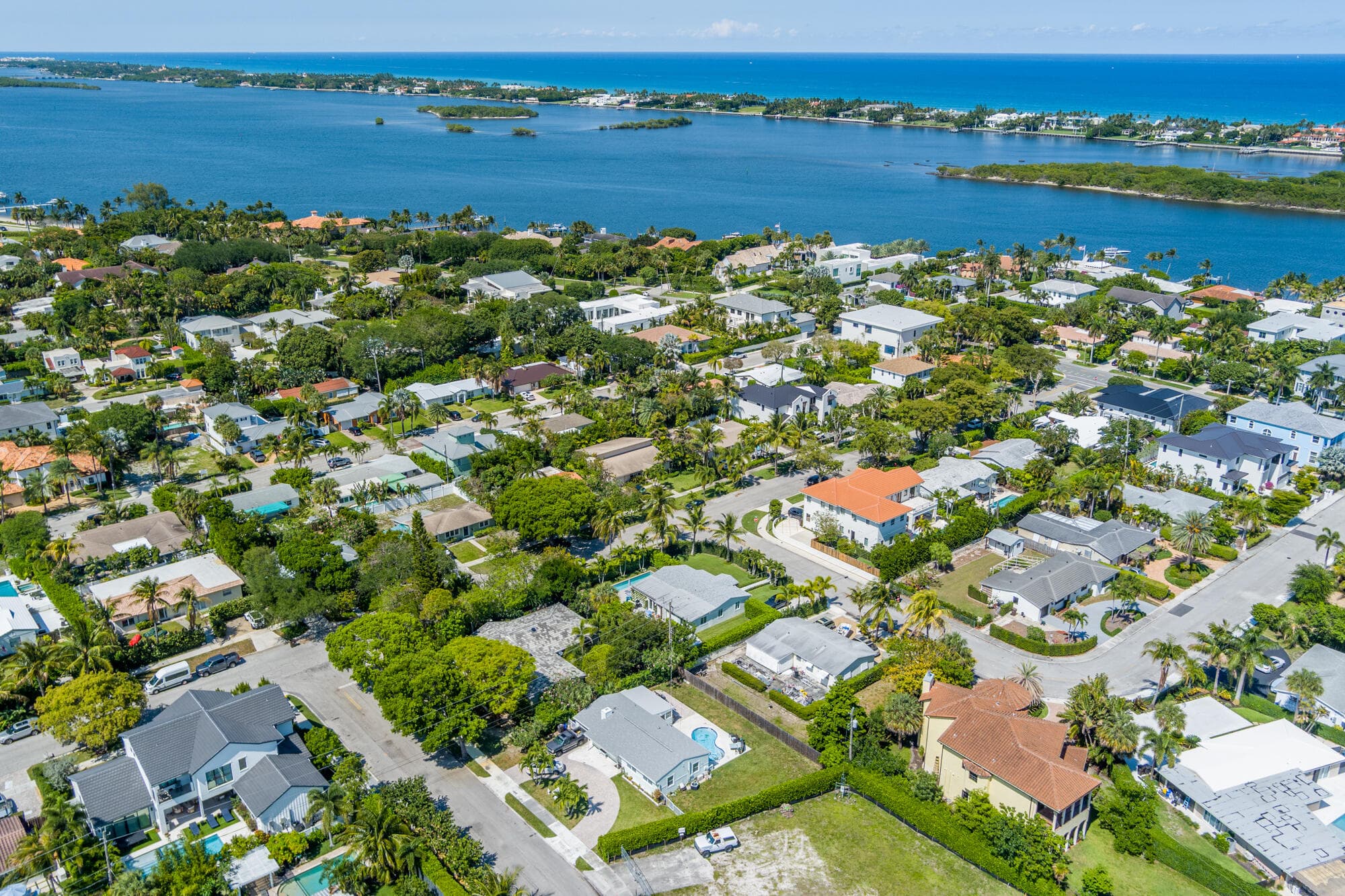 8001 Arlington Place, West Palm Beach, FL 33405 — photo 13 of 15