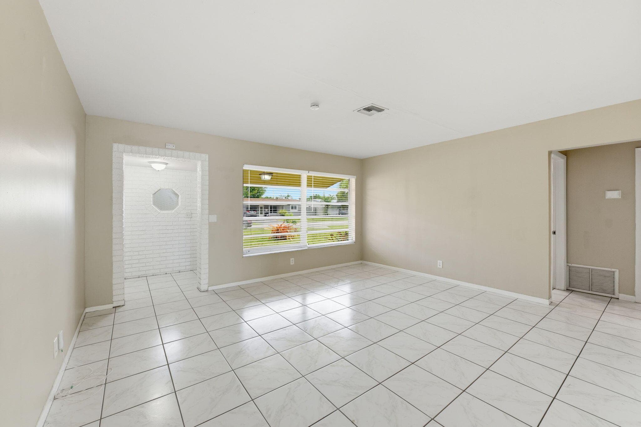 1772 NW 38th Street, Oakland Park, FL 33309 — photo 10 of 36