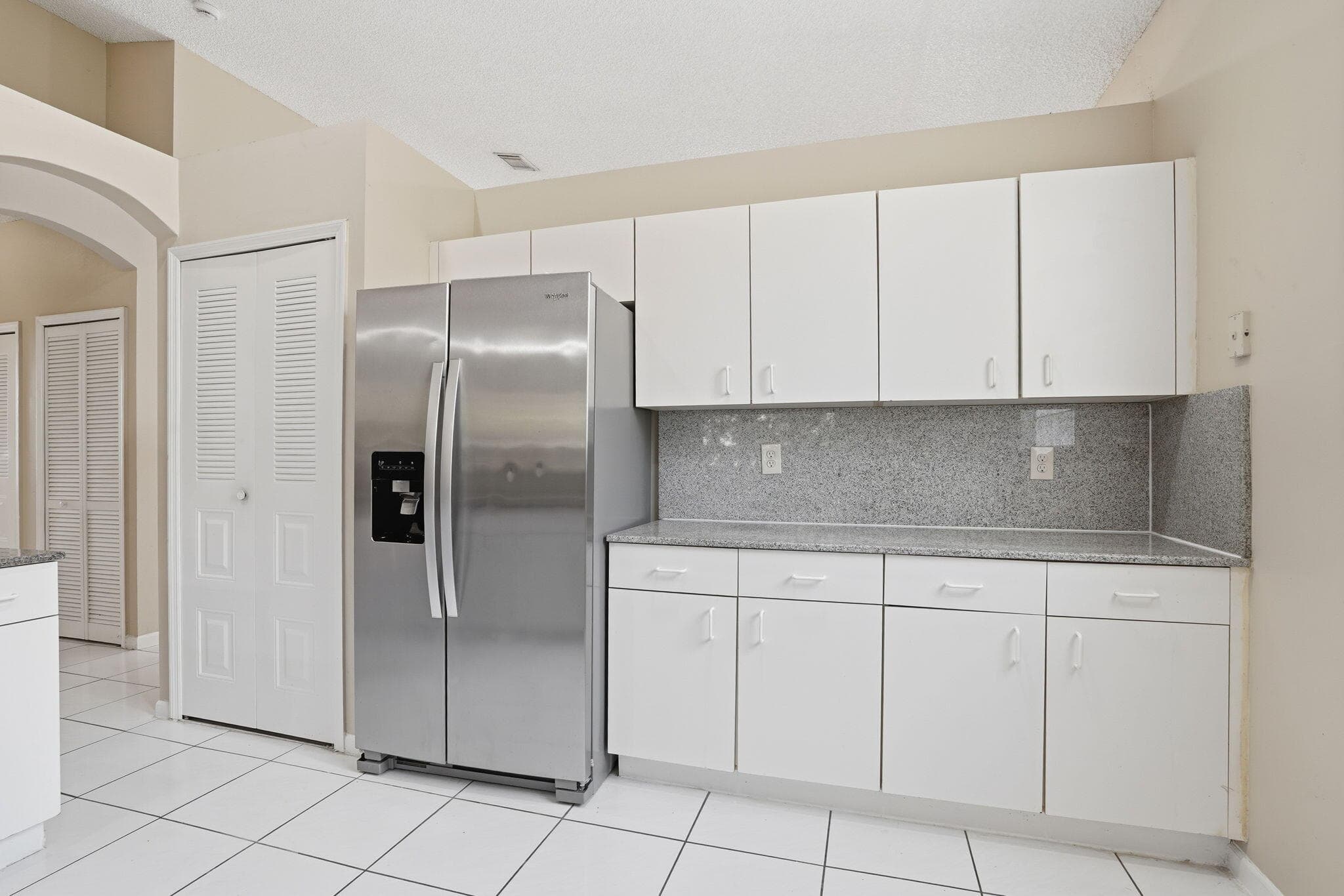 1495 SW 105th Avenue, Pembroke Pines, FL 33025 — photo 15 of 38