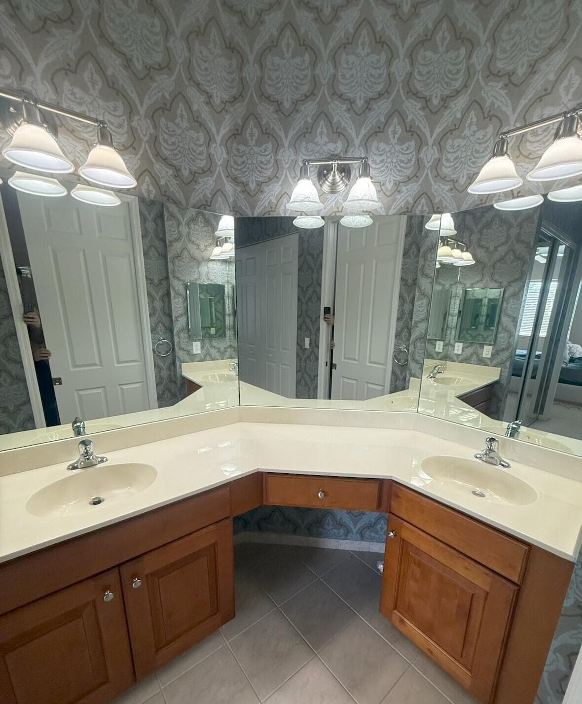 3500 Oaks Clubhouse Drive 303, Pompano Beach, FL 33069 — photo 10 of 13