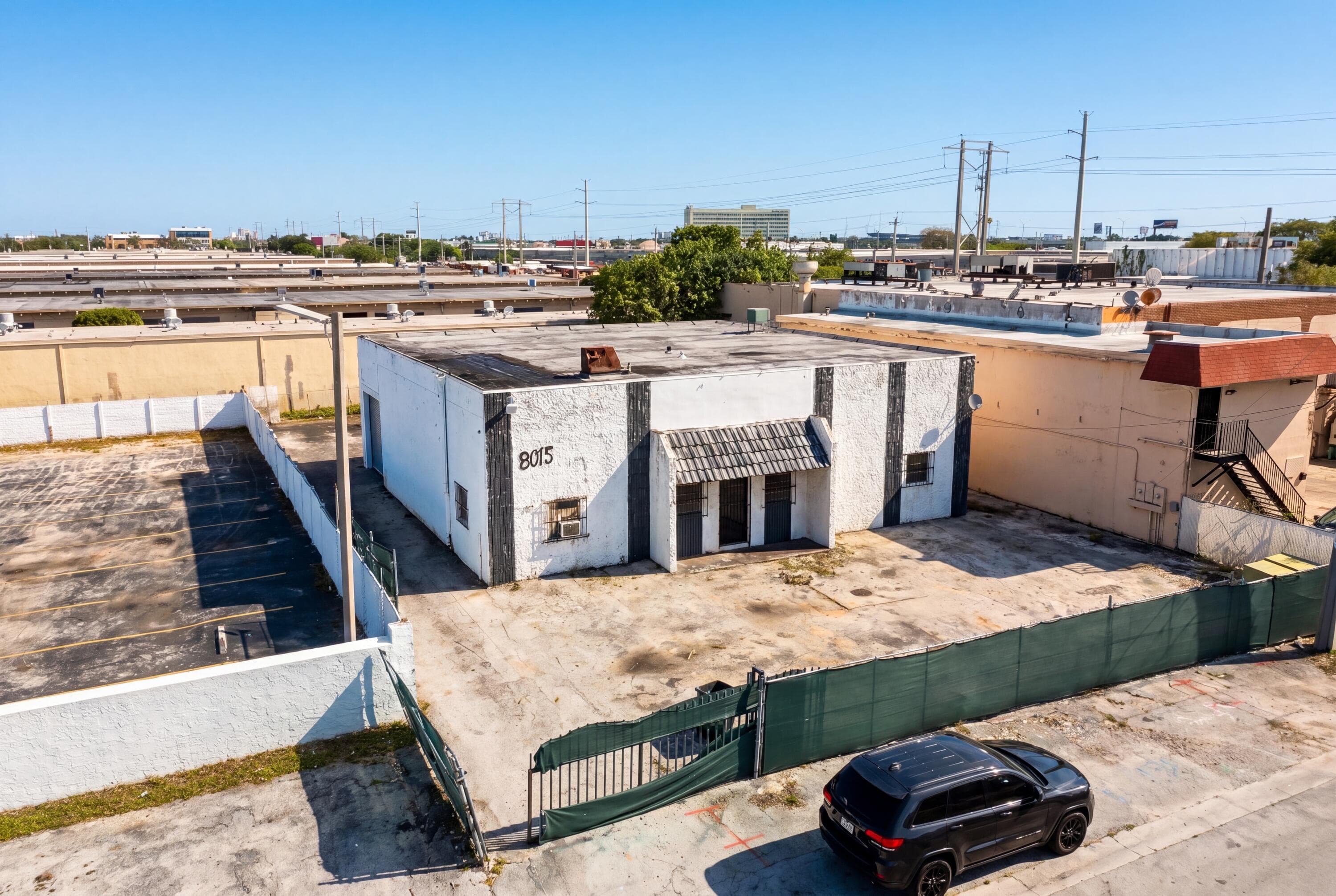 8015 NW 98th Street, Hialeah Gardens, FL 33016 — photo 12 of 23
