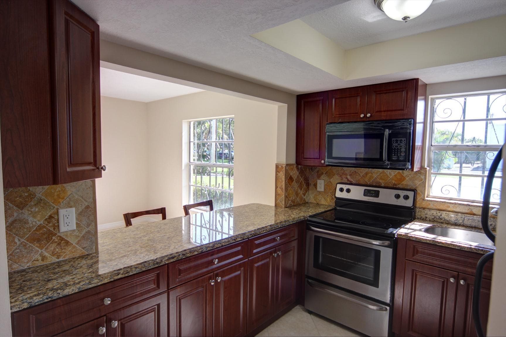 342 Southwind Drive 114, North Palm Beach, FL 33408 — photo 5 of 18