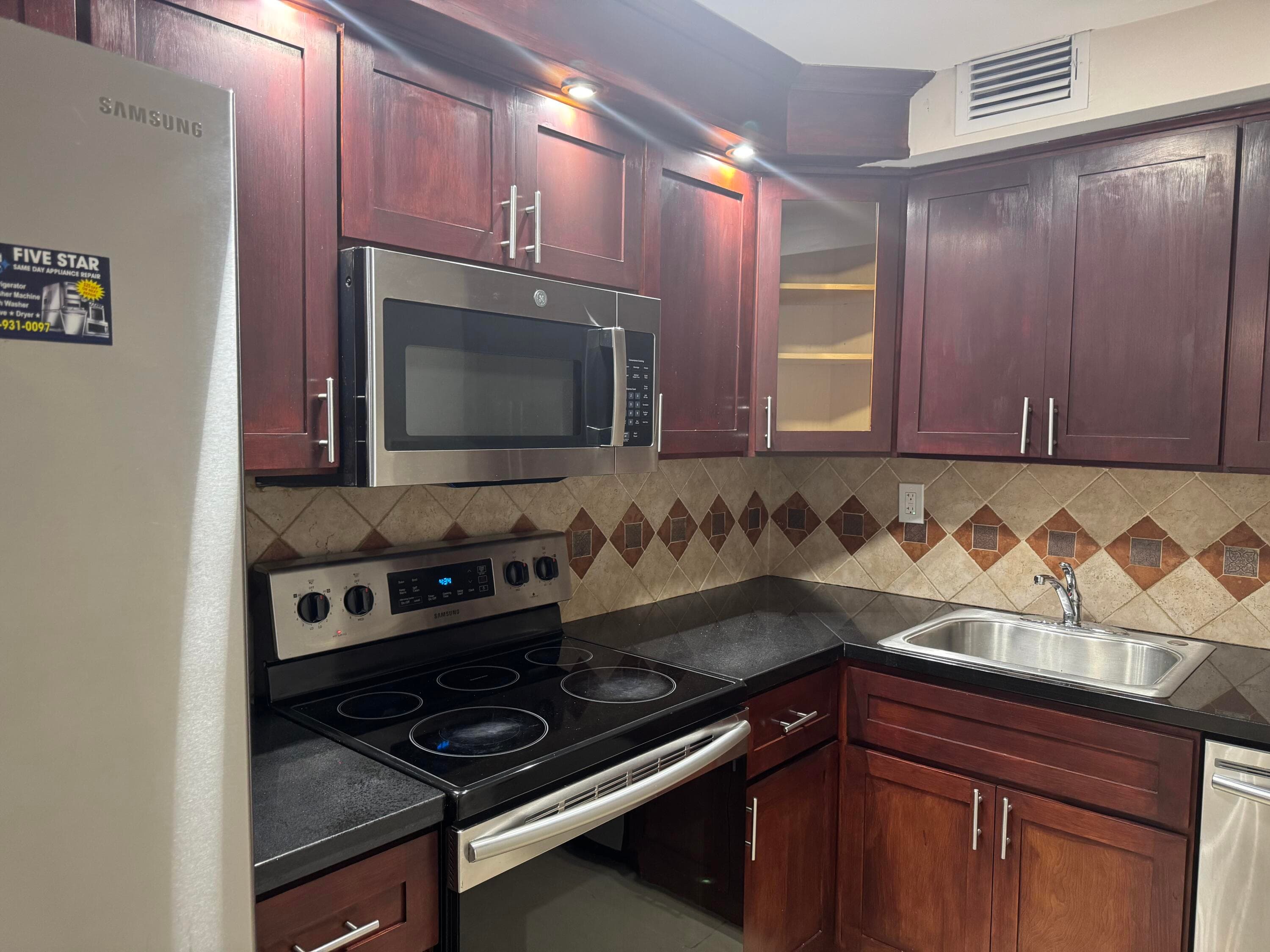 3710 N Pine Island Road 122, Sunrise, FL 33351 — photo 10 of 39