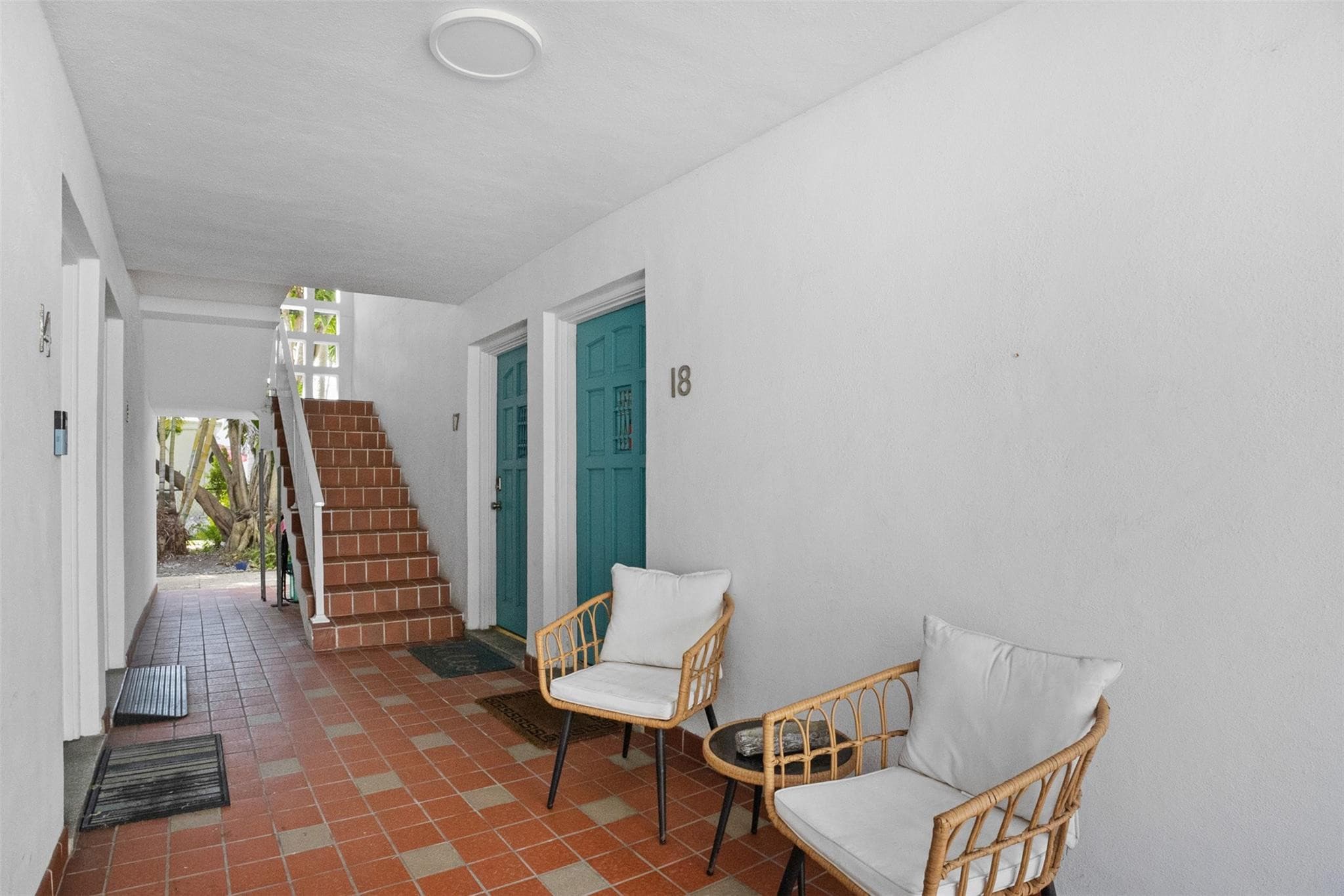 625 Orton Avenue 18, Fort Lauderdale, FL 33304 — photo 3 of 21