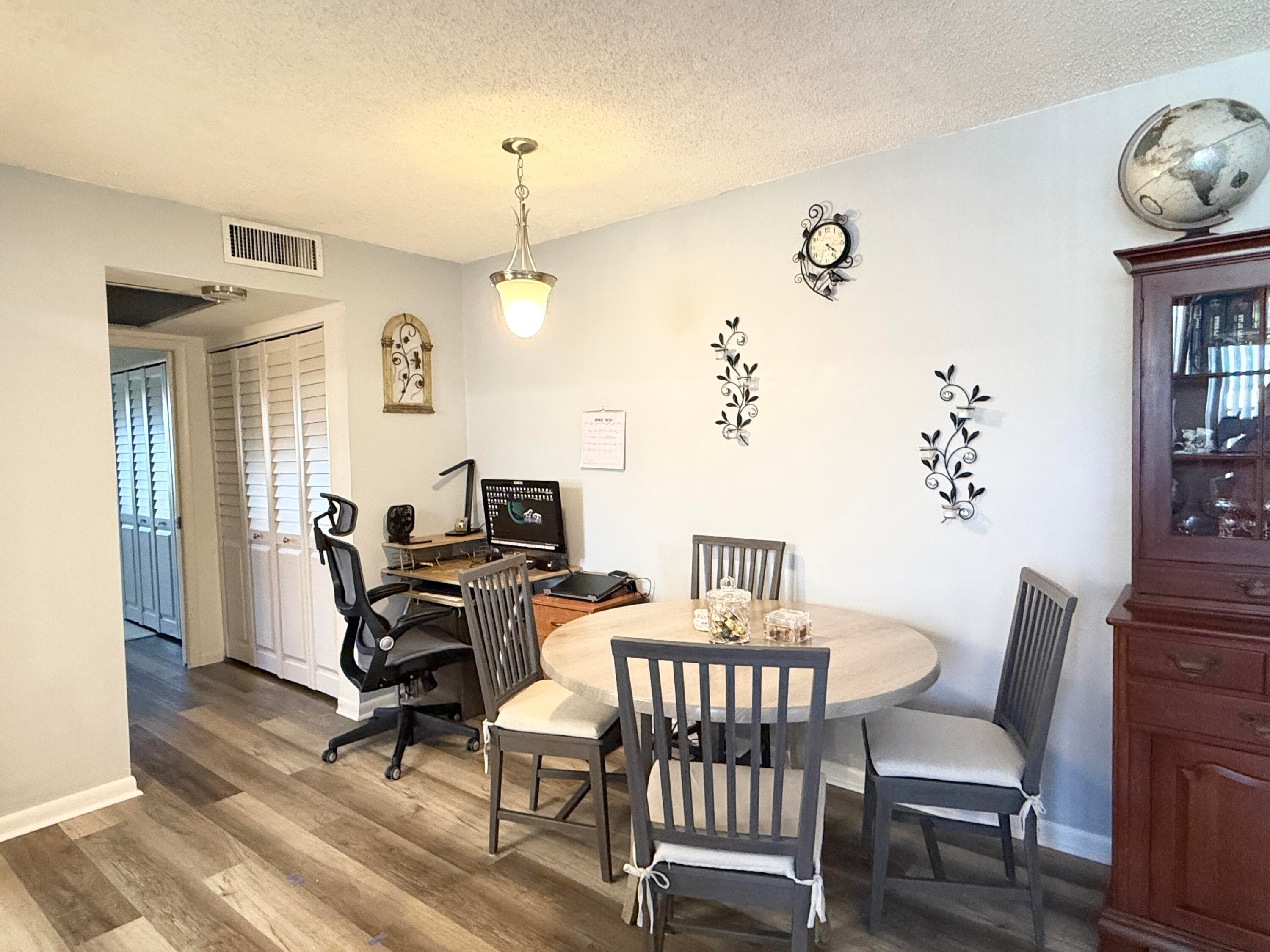 228 Canterbury J, West Palm Beach, FL 33417 — photo 4 of 23