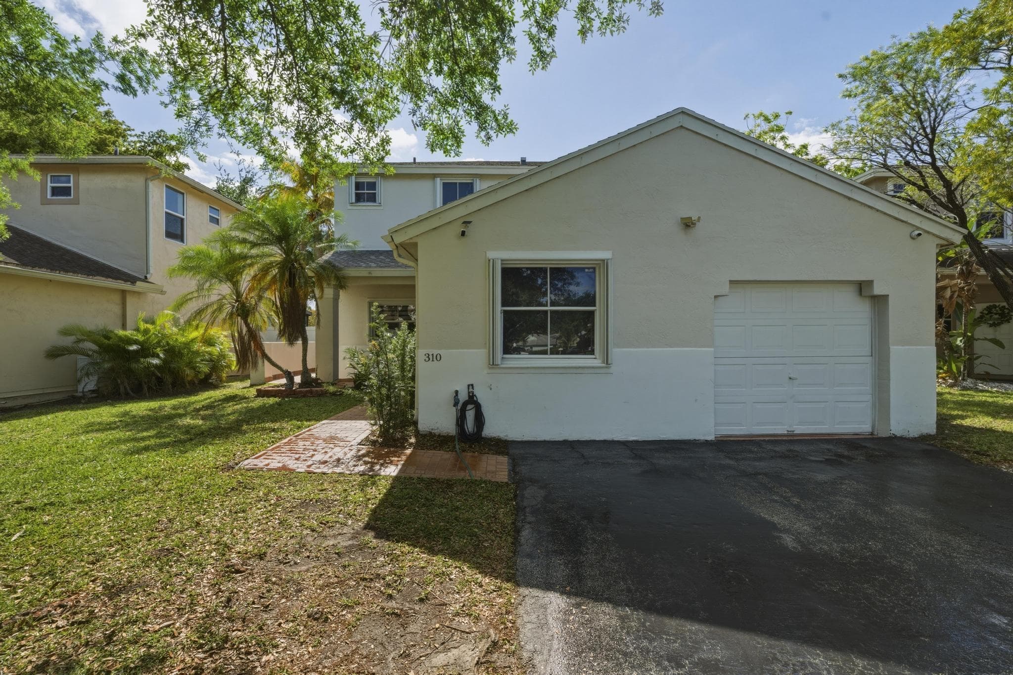 310 NW 207th Way, Pembroke Pines, FL 33029 — photo 4 of 41