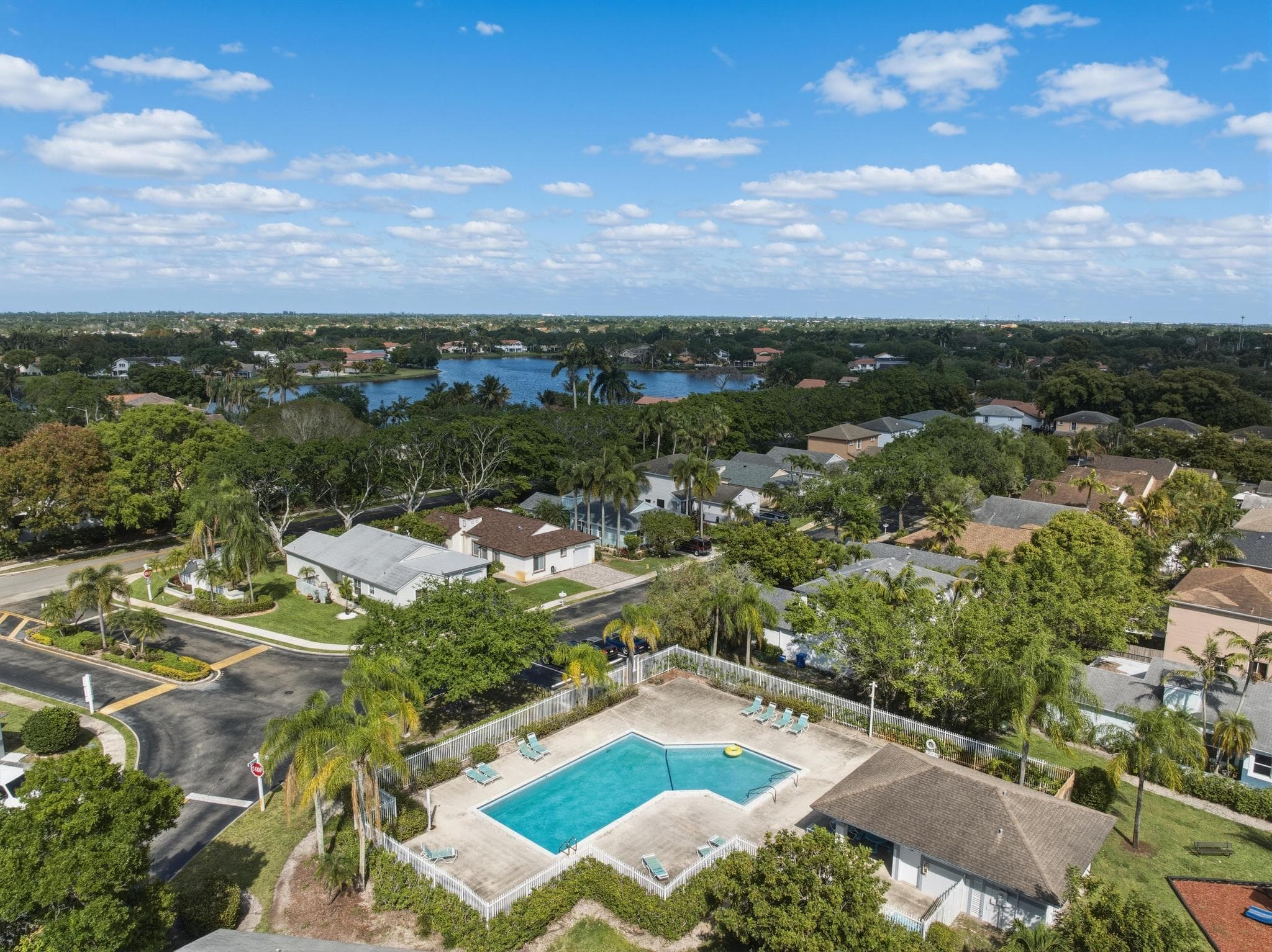 310 NW 207th Way, Pembroke Pines, FL 33029 — photo 10 of 41