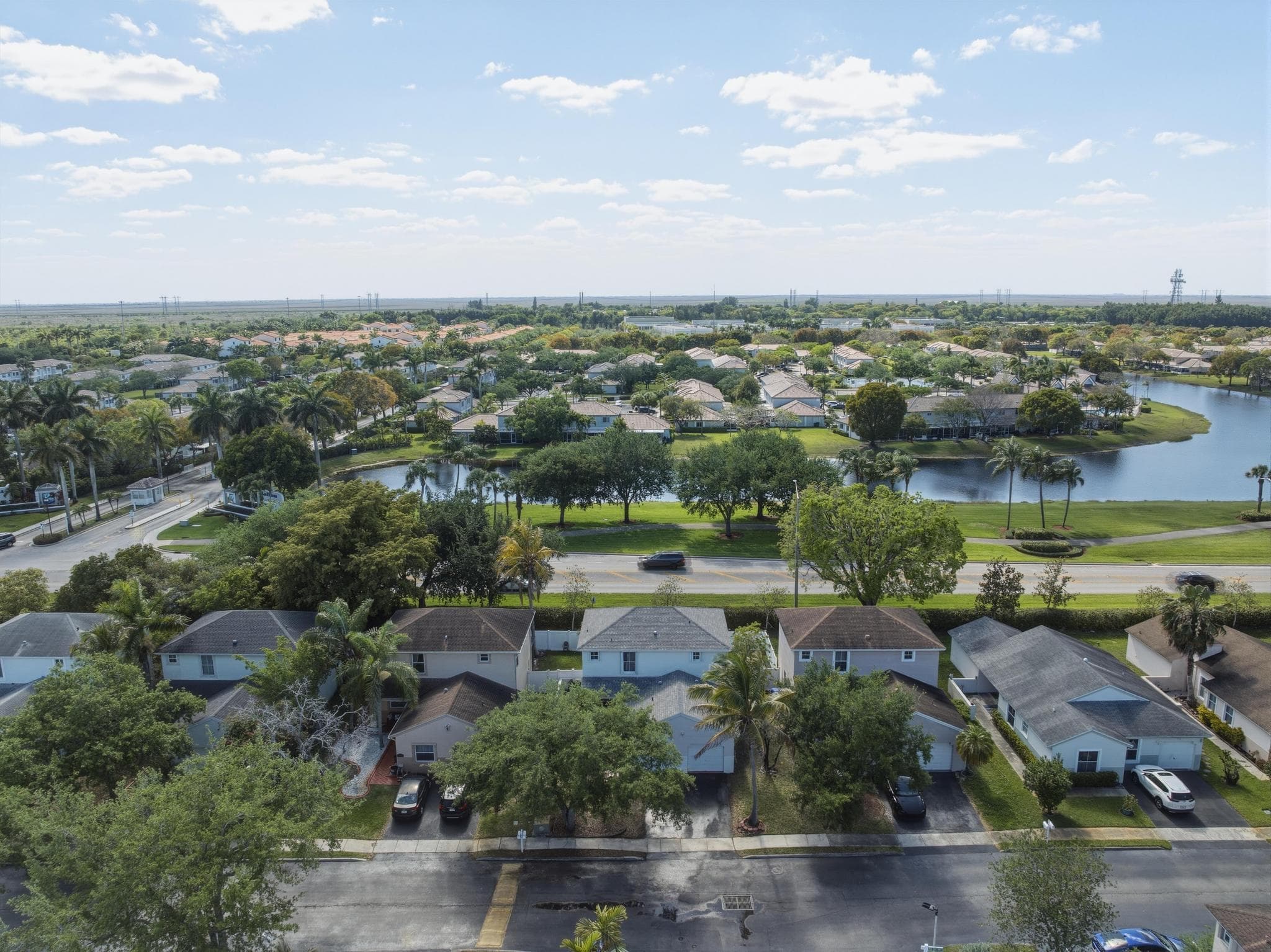 310 NW 207th Way, Pembroke Pines, FL 33029 — photo 12 of 41