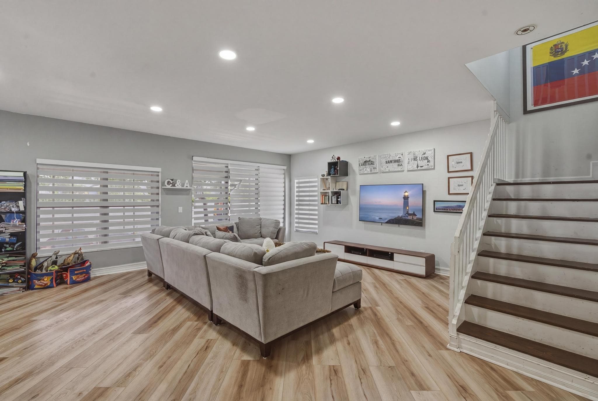310 NW 207th Way, Pembroke Pines, FL 33029 — photo 26 of 41