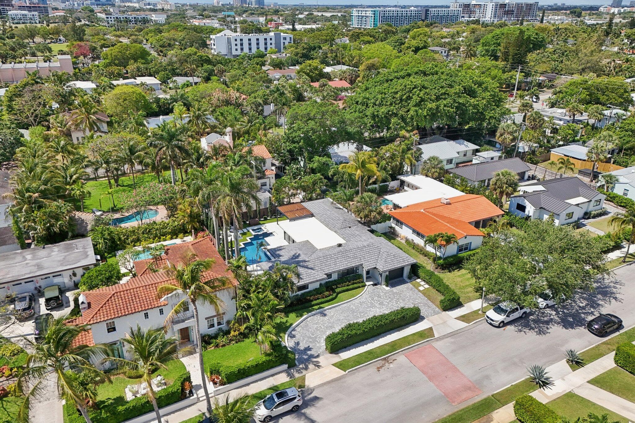 240 30th Street, West Palm Beach, FL 33407 — photo 42 of 68