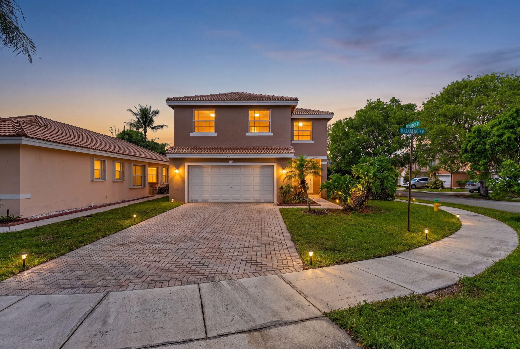 7962 N Silverado Circle, Hollywood, FL 33024 — photo 1 of 39