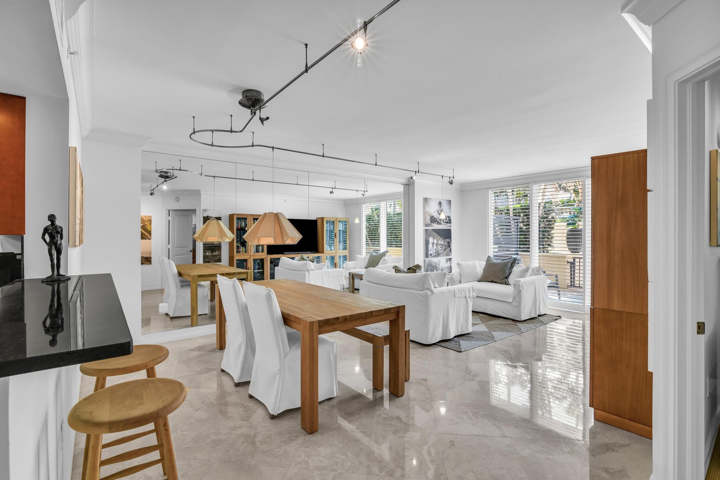 99 SE Mizner Boulevard 612, Boca Raton, FL 33432 — photo 14 of 49