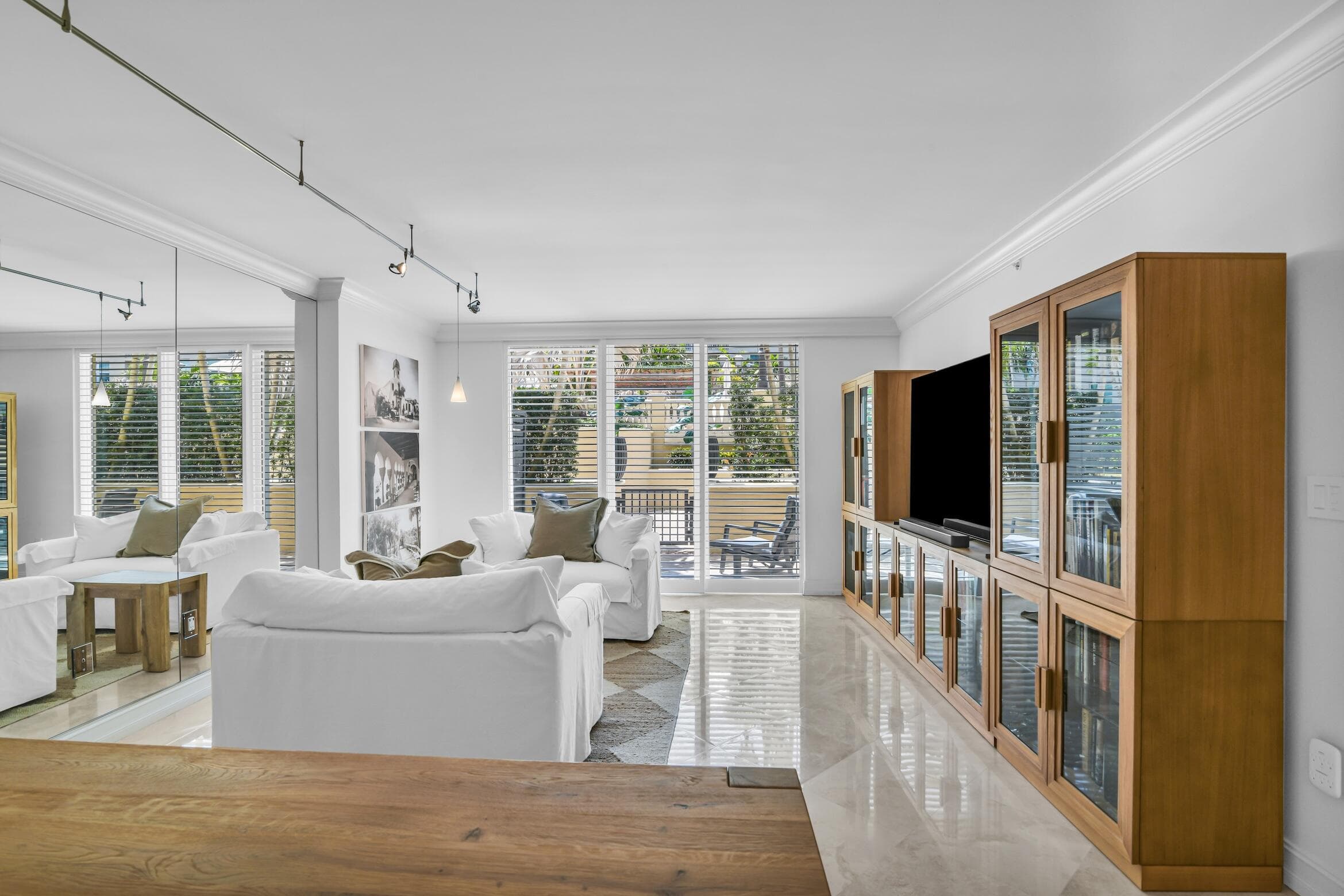 99 SE Mizner Boulevard 612, Boca Raton, FL 33432 — photo 16 of 49