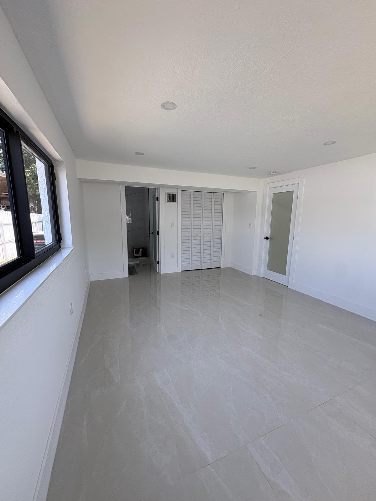 1890 Rutland Street, Opa-Locka, FL 33054 — photo 13 of 57