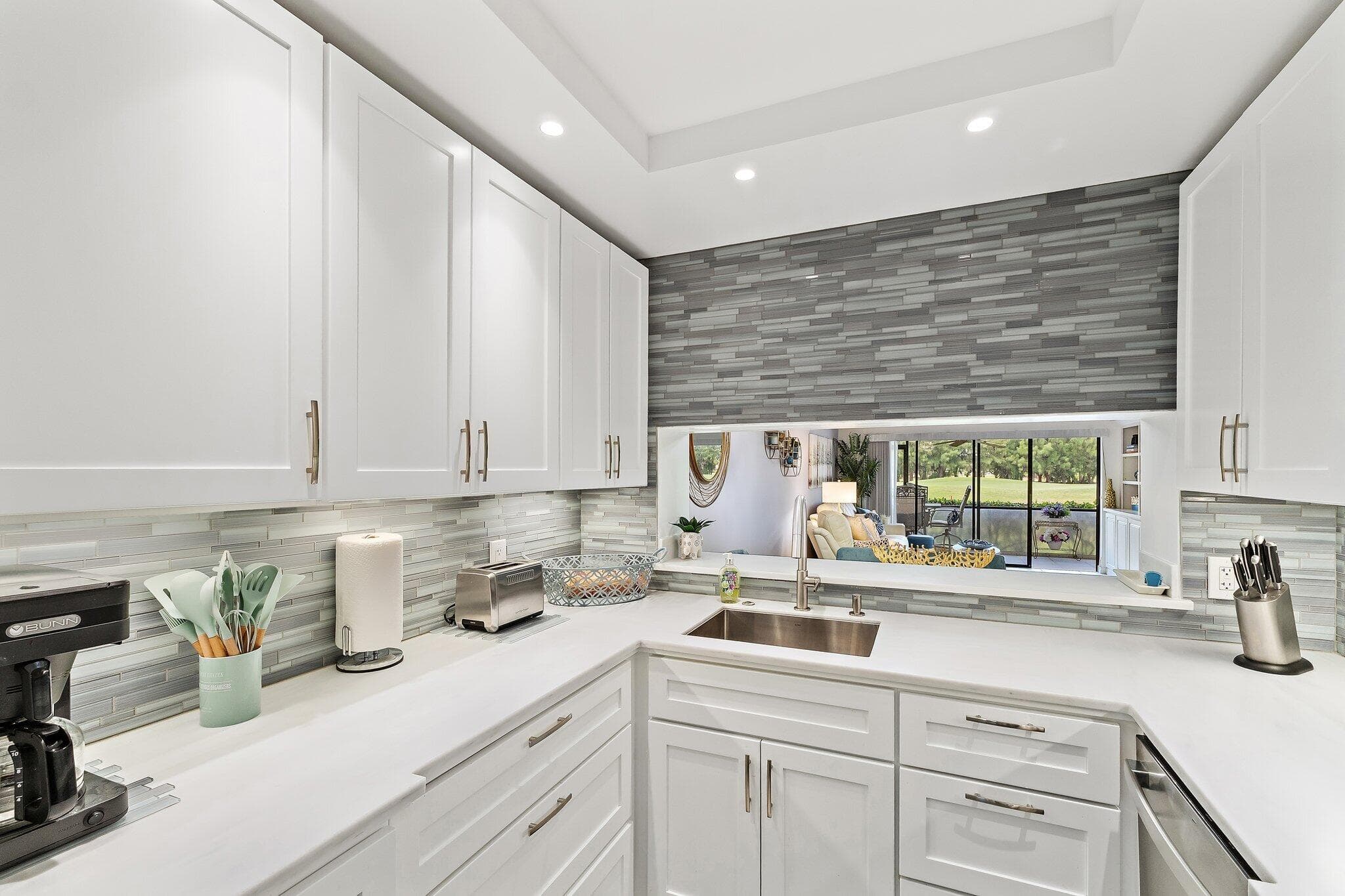 401 Pinecrest Circle F, Jupiter, FL 33458 — photo 8 of 44