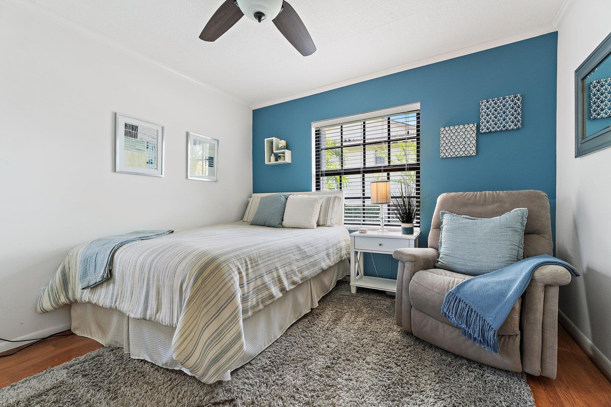 401 Pinecrest Circle F, Jupiter, FL 33458 — photo 12 of 44