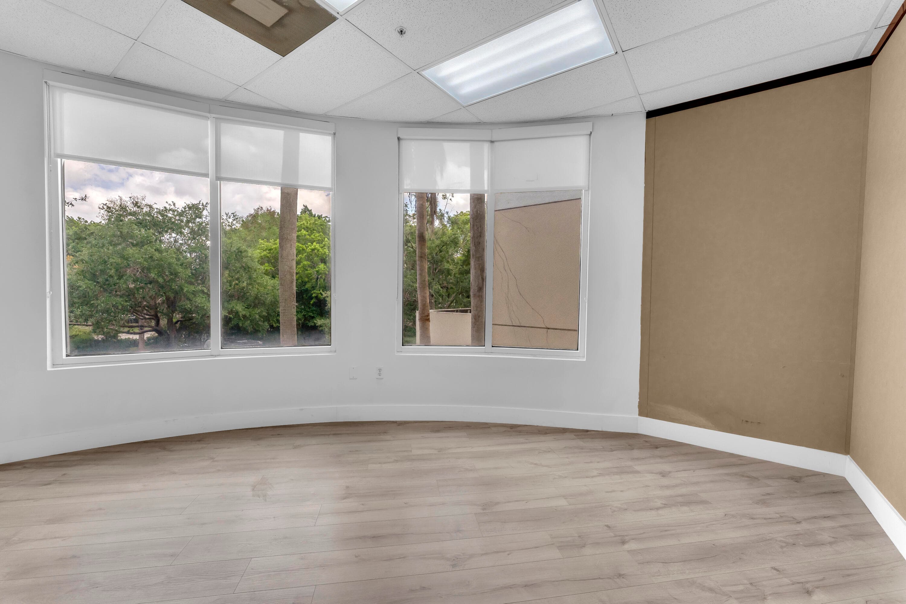 1820 N Corporate Lakes Boulevard 201, Weston, FL 33326 — photo 12 of 21