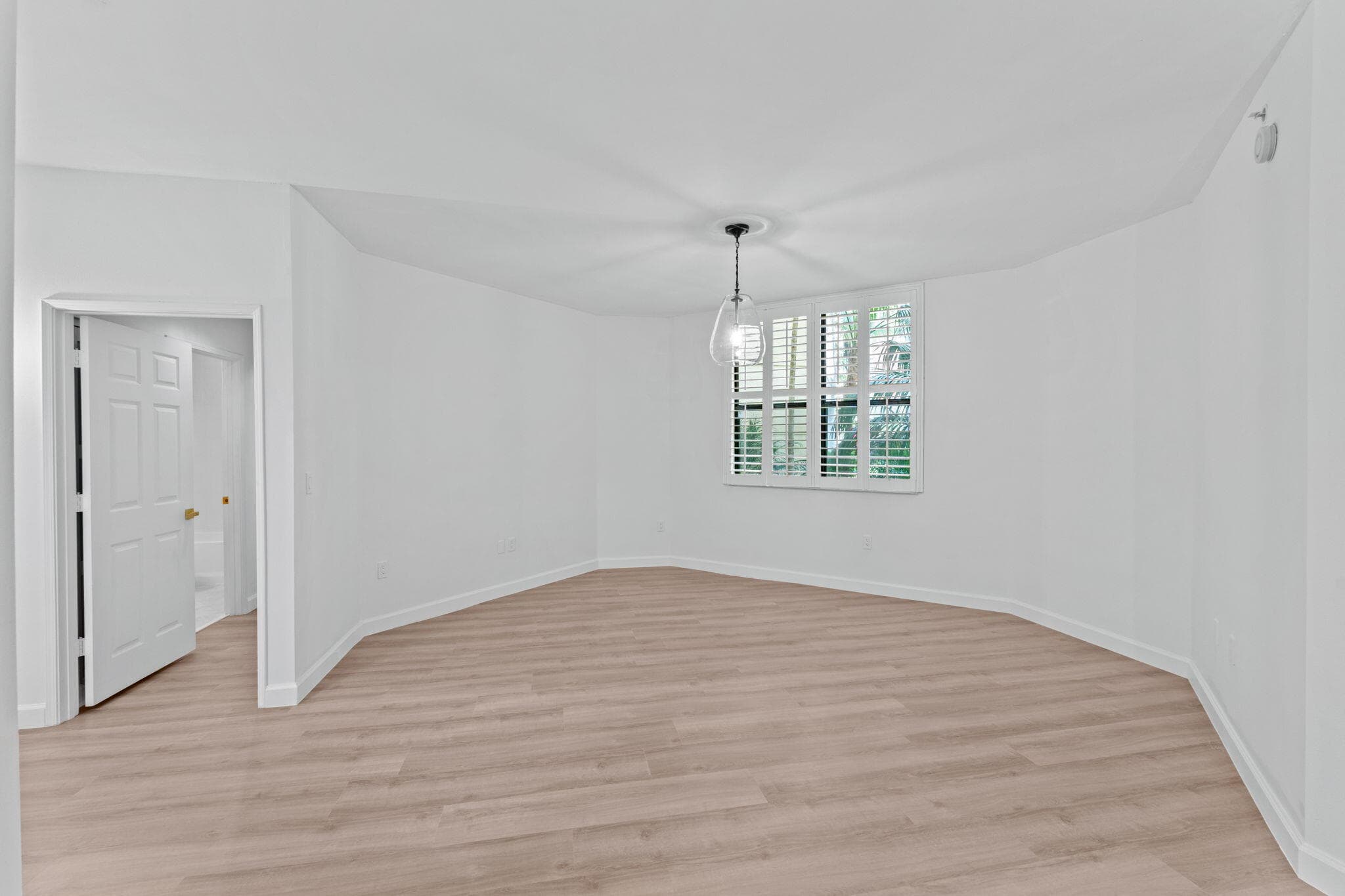 720 S Sapodilla Avenue 106, West Palm Beach, FL 33401 — photo 10 of 46