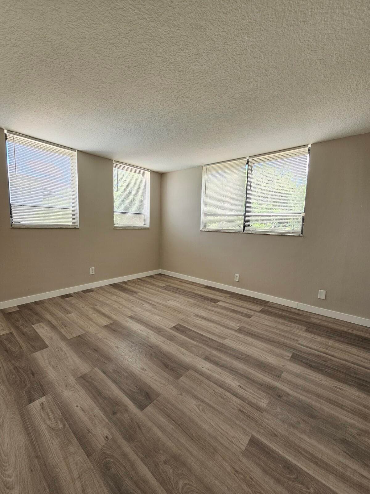 1850 N Congress Avenue 305, West Palm Beach, FL 33401 — photo 12 of 19