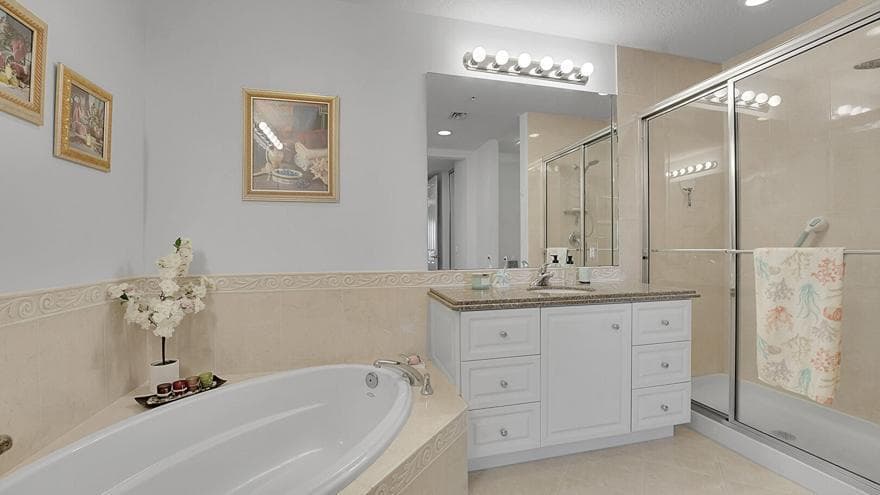 1 Harbour Isle Drive E Ph2, Hutchinson Island, FL 34949 — photo 8 of 40
