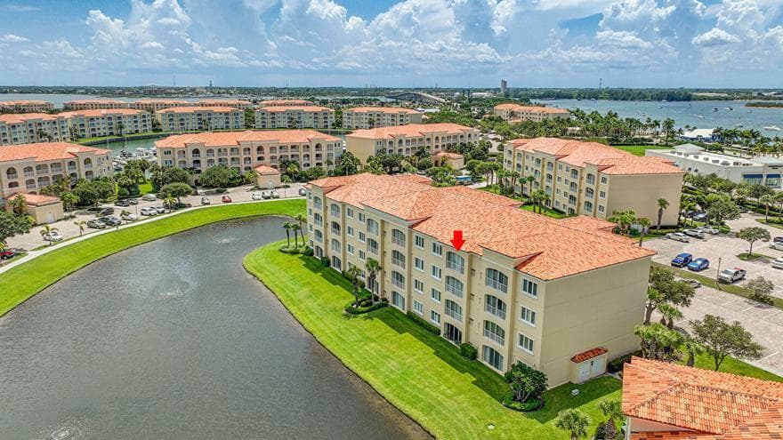 1 Harbour Isle Drive E Ph2, Hutchinson Island, FL 34949 — photo 34 of 40